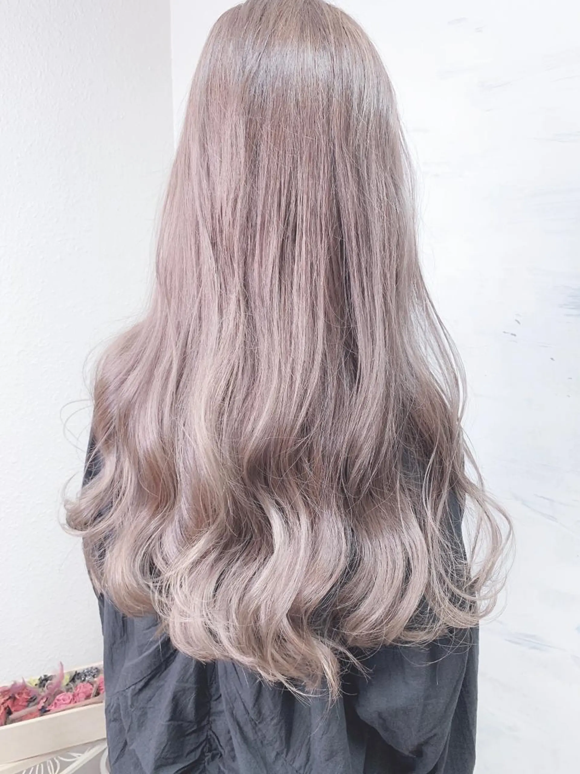 ロング カラー ベージュカラー ブリーチ ケアブリーチ ヘアカラー エクステ BOX mico.のヘアスタイル