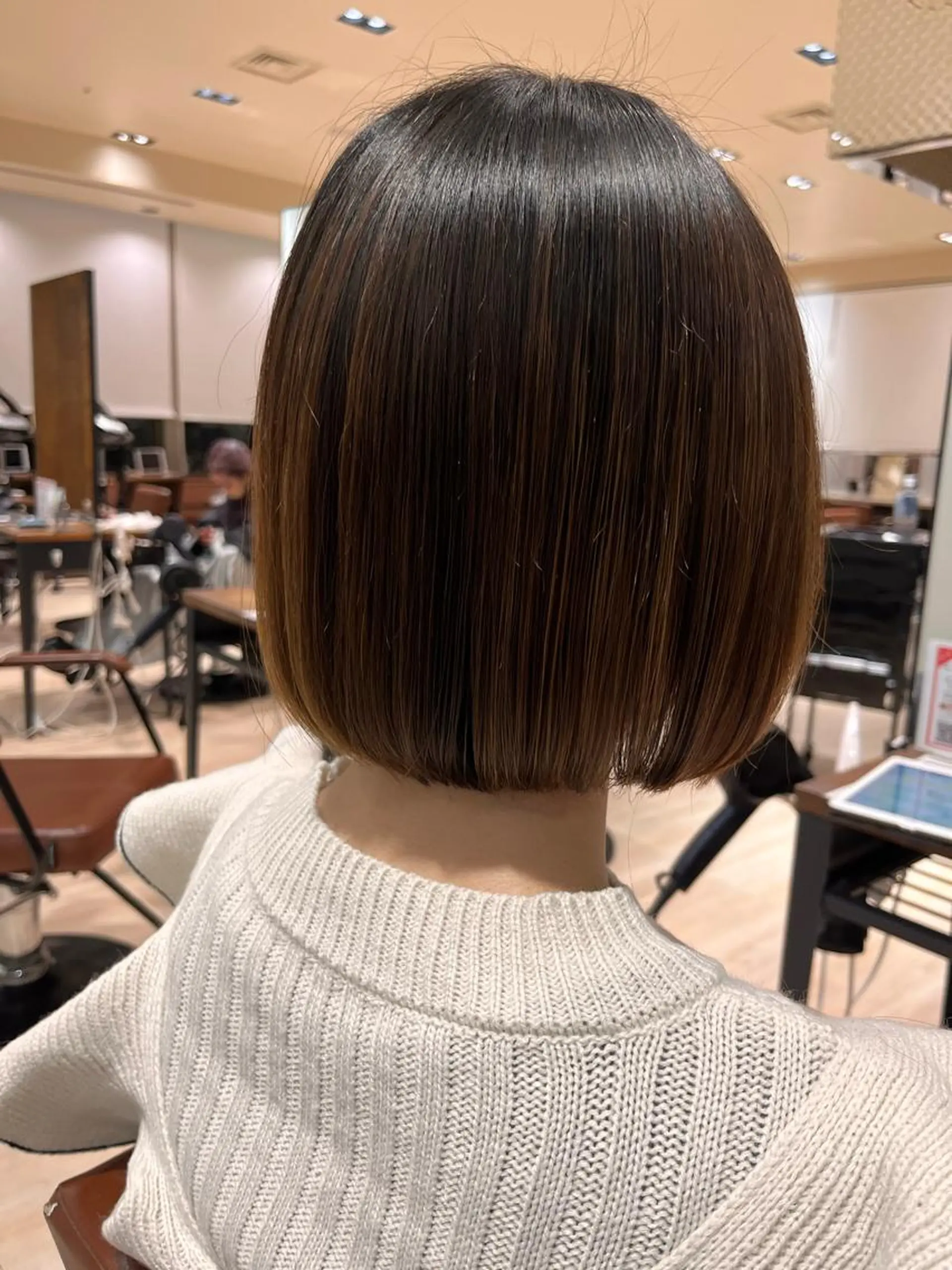 ミディアム カット ヘアカラー トリートメント 赤羽今日子/レイヤー /盛れる顔まわりのヘアスタイル