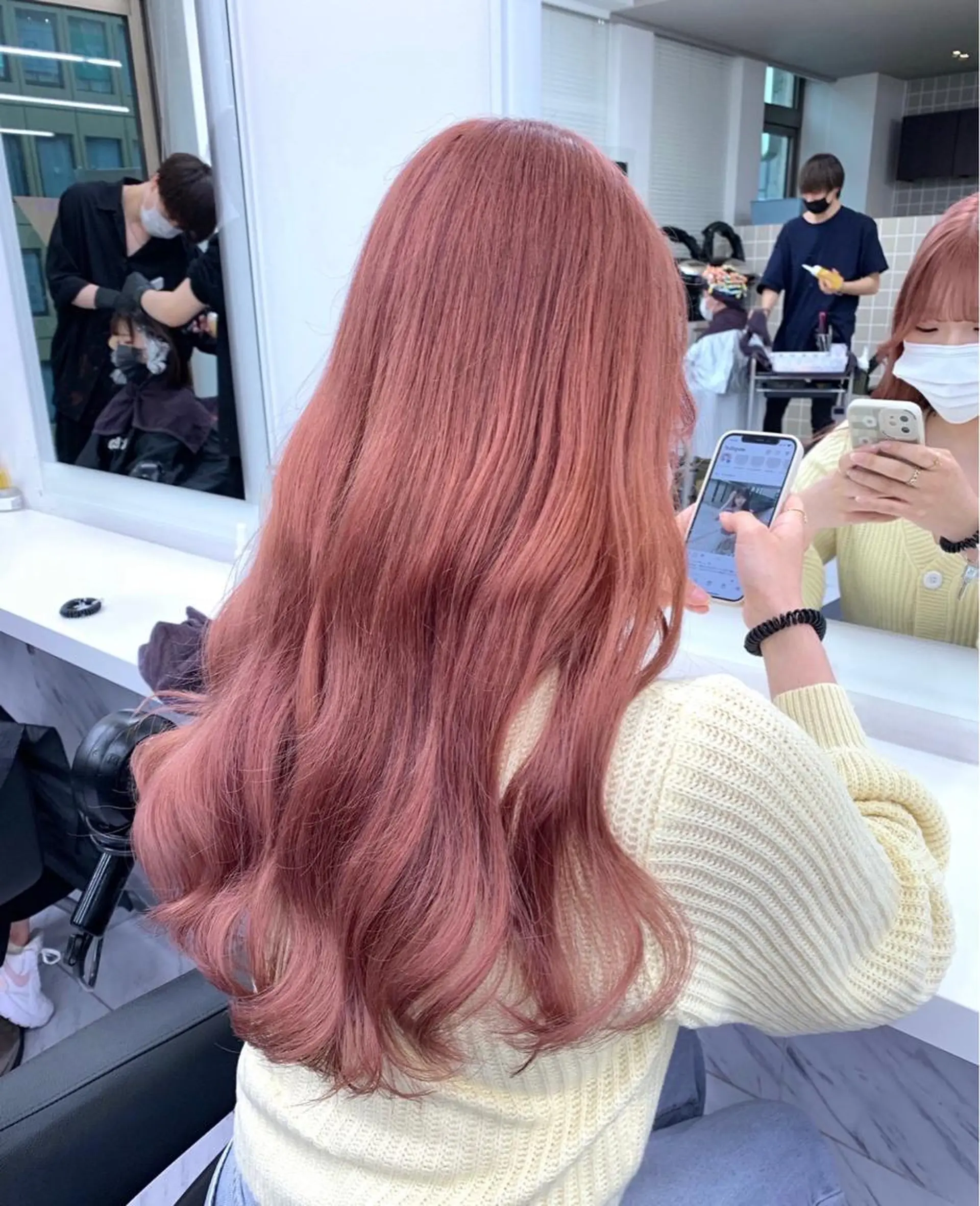 ロング 🦋肌馴染み抜群 ダブルカラー🦋のヘアスタイル