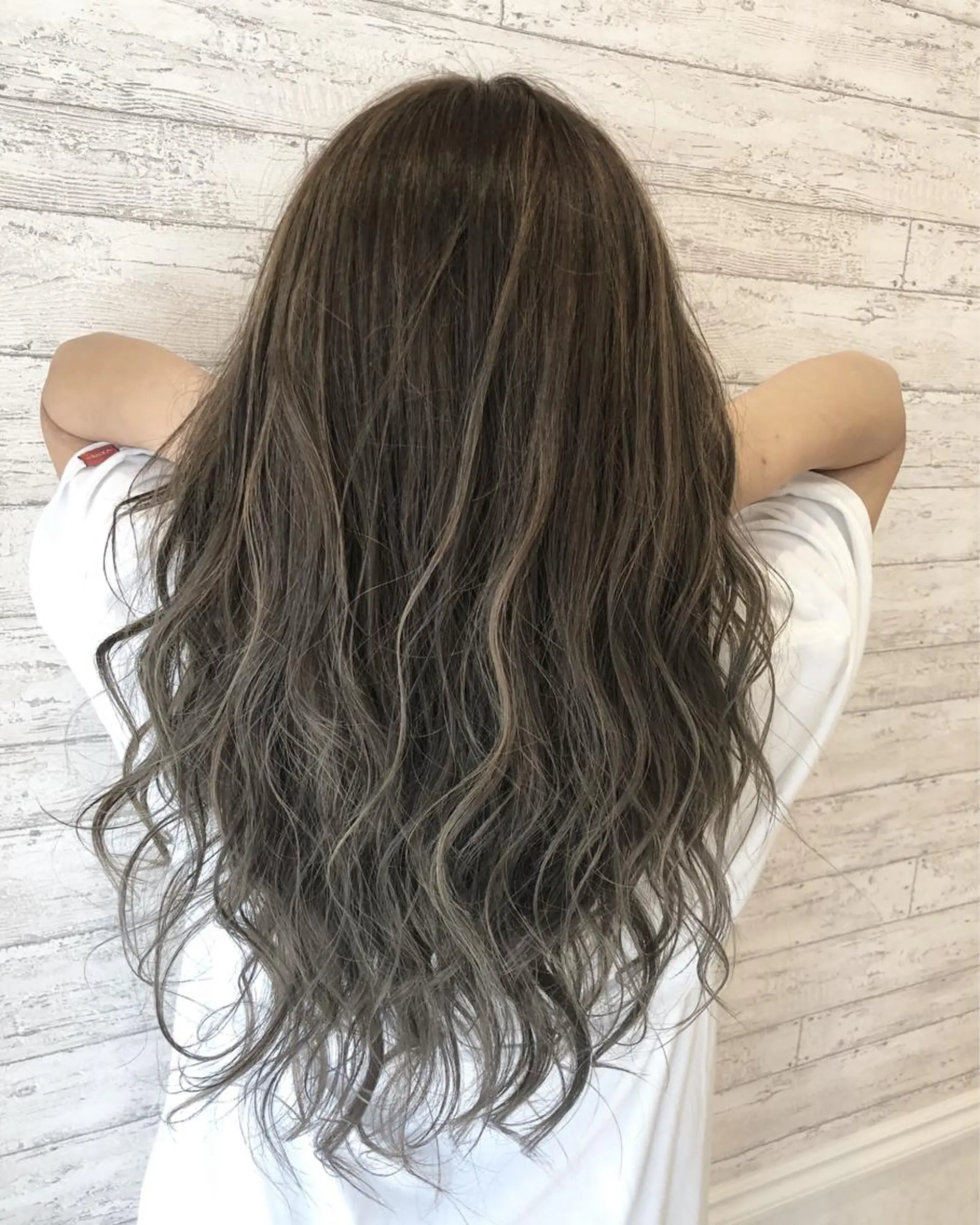 ロング カラー カット ヘアカラー トリートメント ヘッドスパ ☆ハイトーン口コミ◎ WiLL/京橋のヘアスタイル