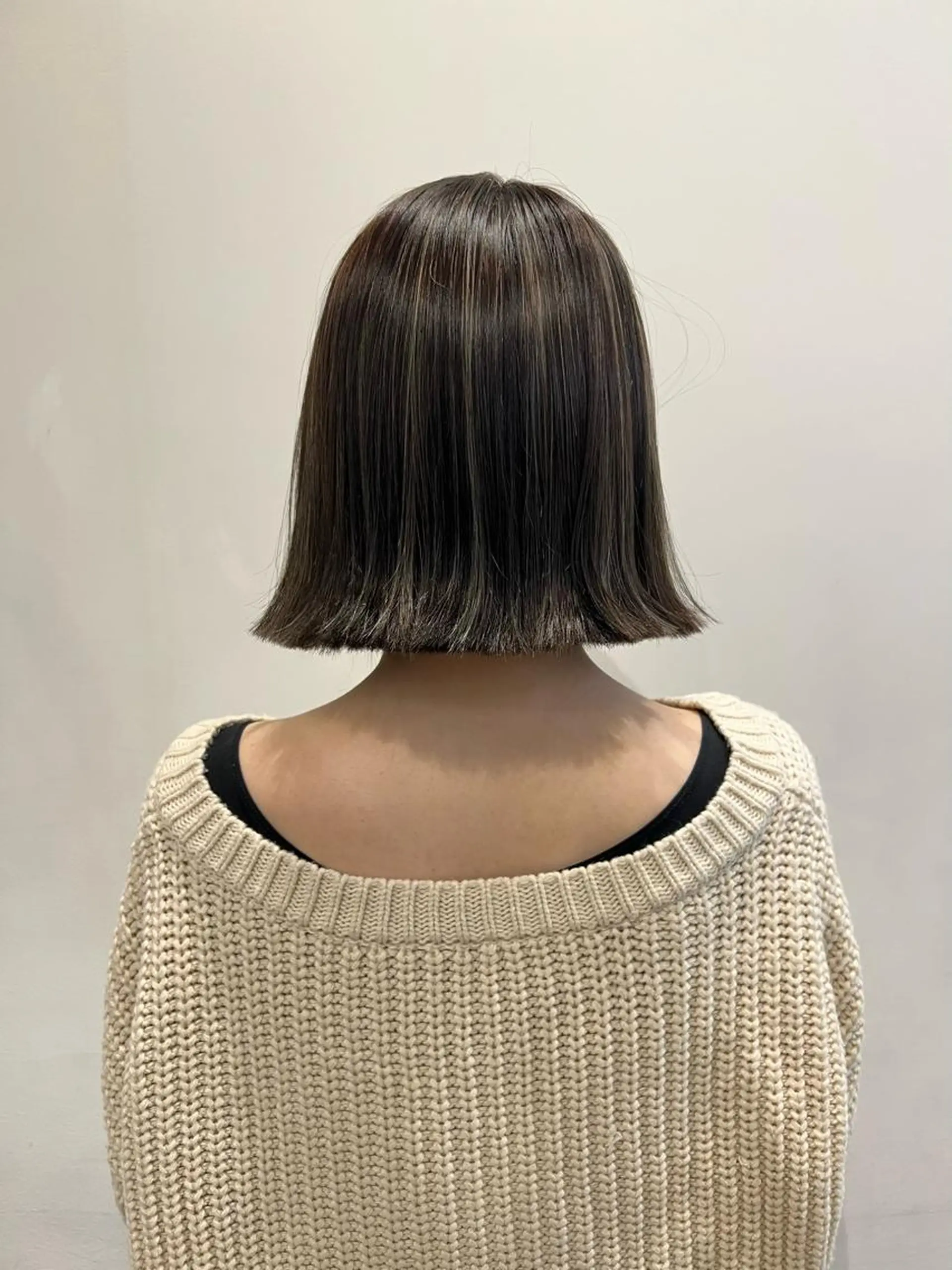 ショート カラー ハイライトカラー ハイライト ヘアカラー 吉川 陽菜のヘアスタイル