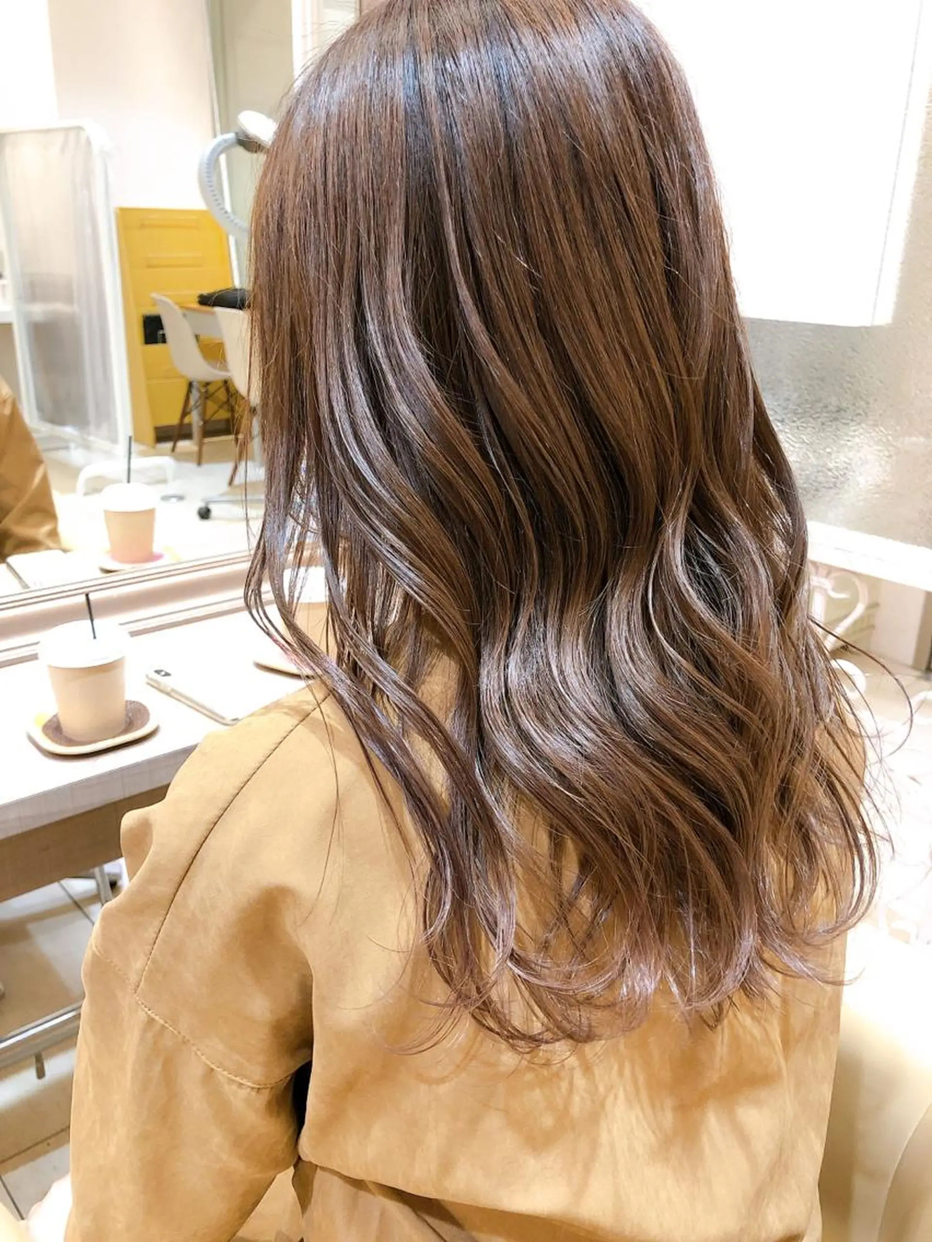 セミロング 【髪質改善カラー】 うるはのヘアスタイル