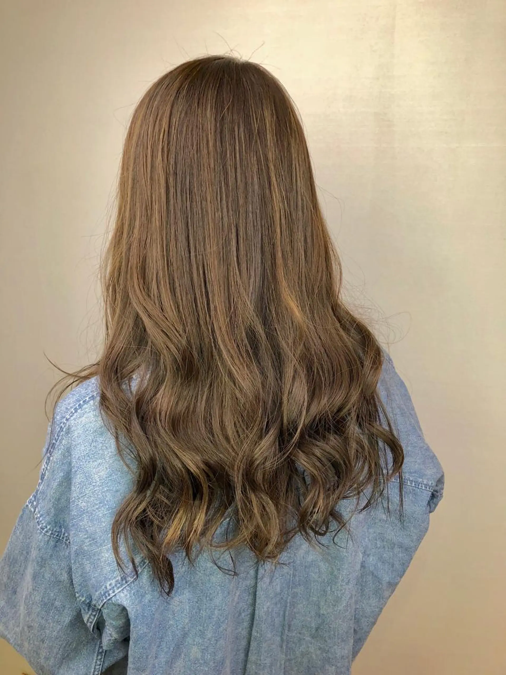 ロング カラー ハイライトカラー ハイライト ヘアカラー トリートメント 透明感カラー✨ツヤ髪 廣畑昌志のヘアスタイル