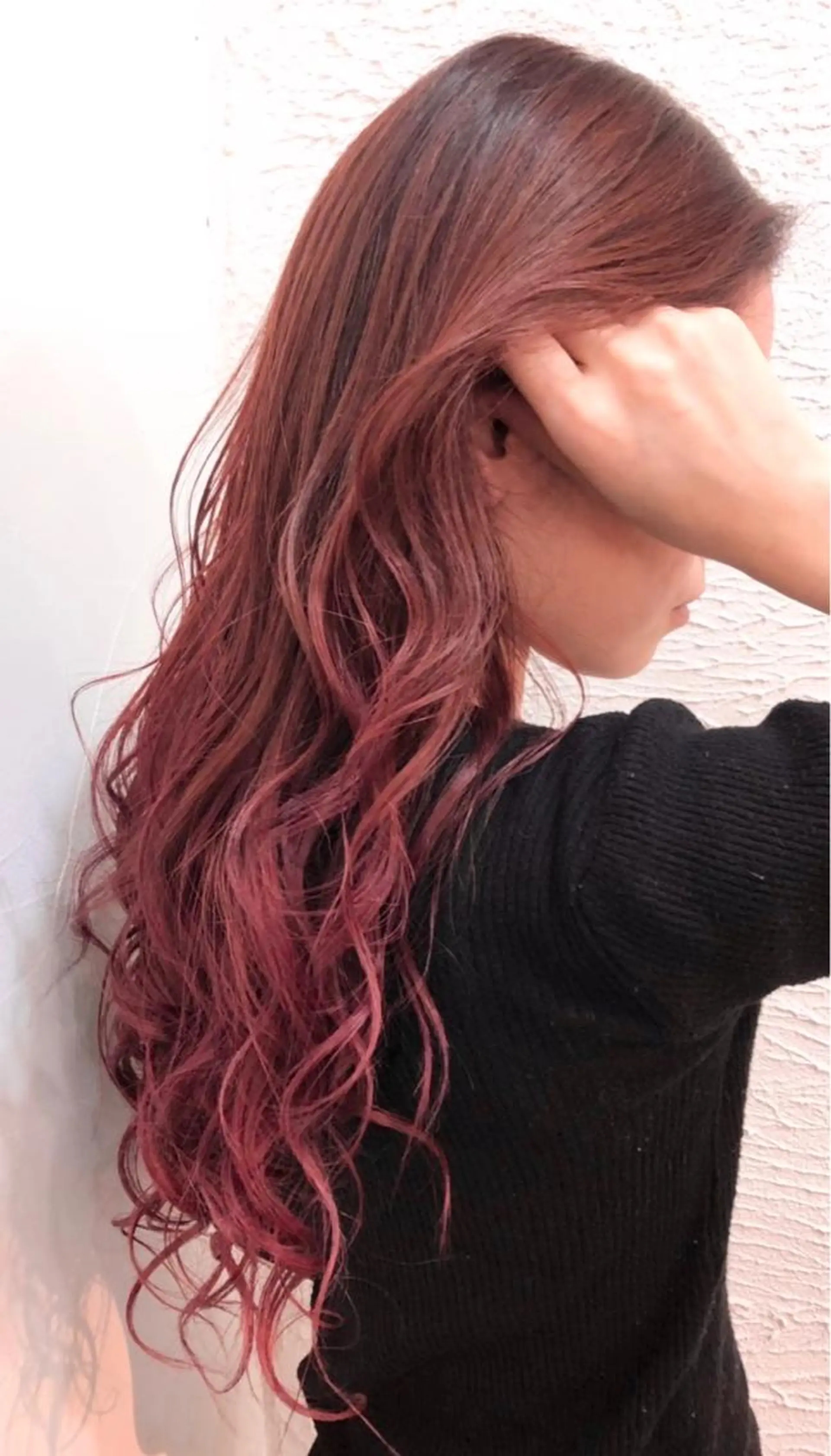 ロング カラー グラデーションカラー ルビー 最高峰の技術力☆ 樋口健人のヘアスタイル
