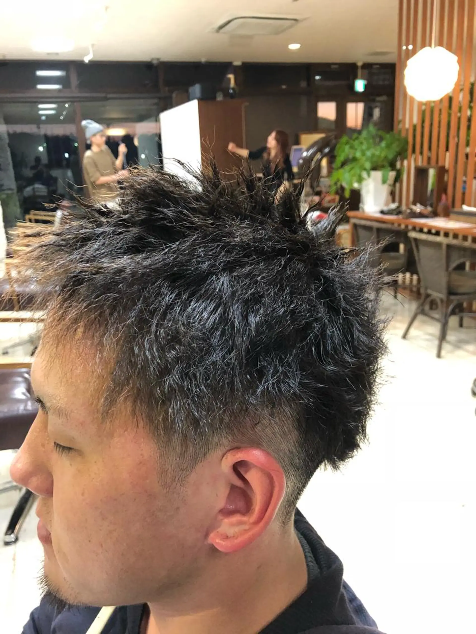 ショート 田中 就のヘアスタイル