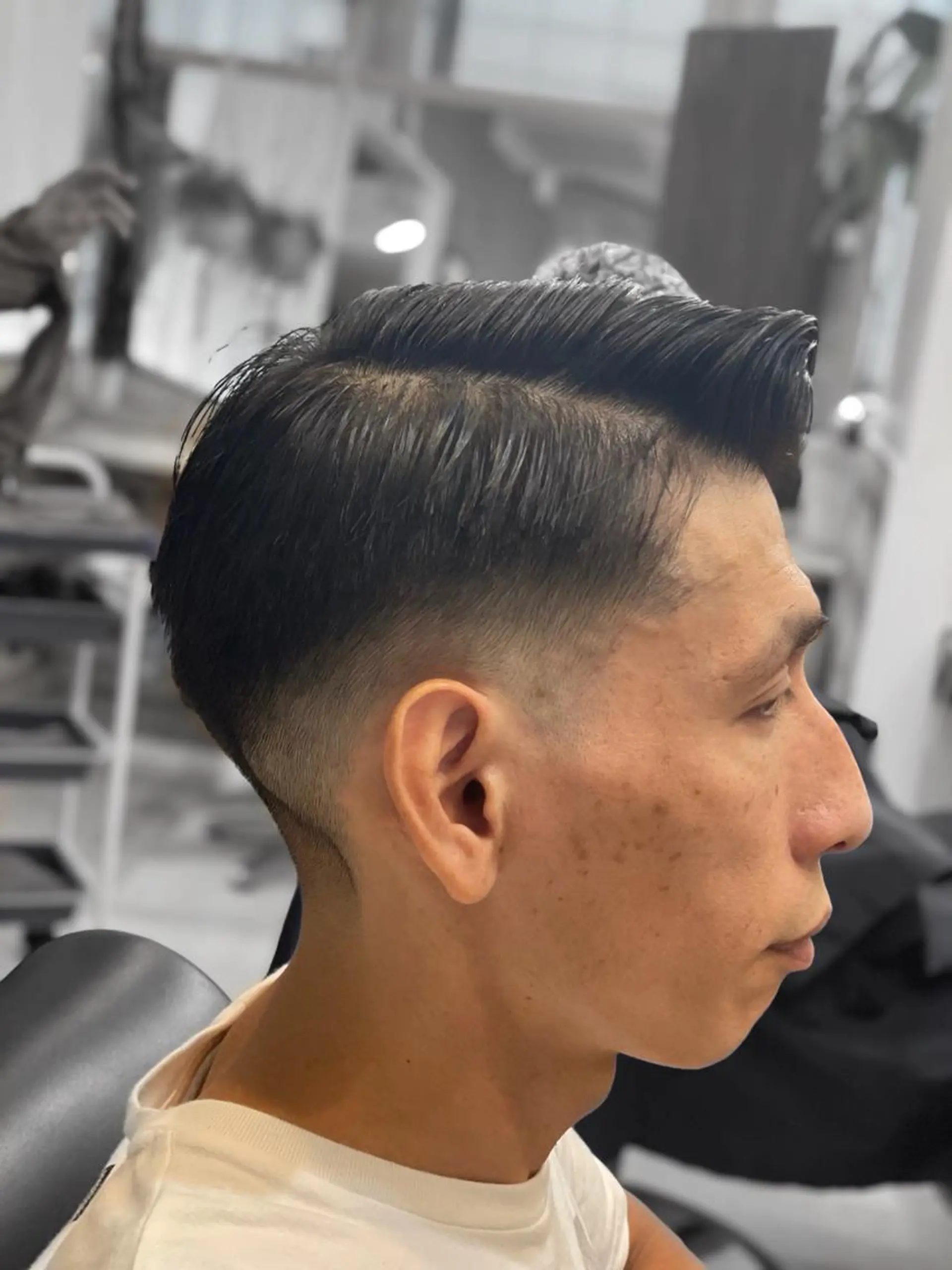 メンズ フェードカット スキンフェード TOP by threenine所属・🔥メンズ特化🔥 谷口力哉のヘアスタイル