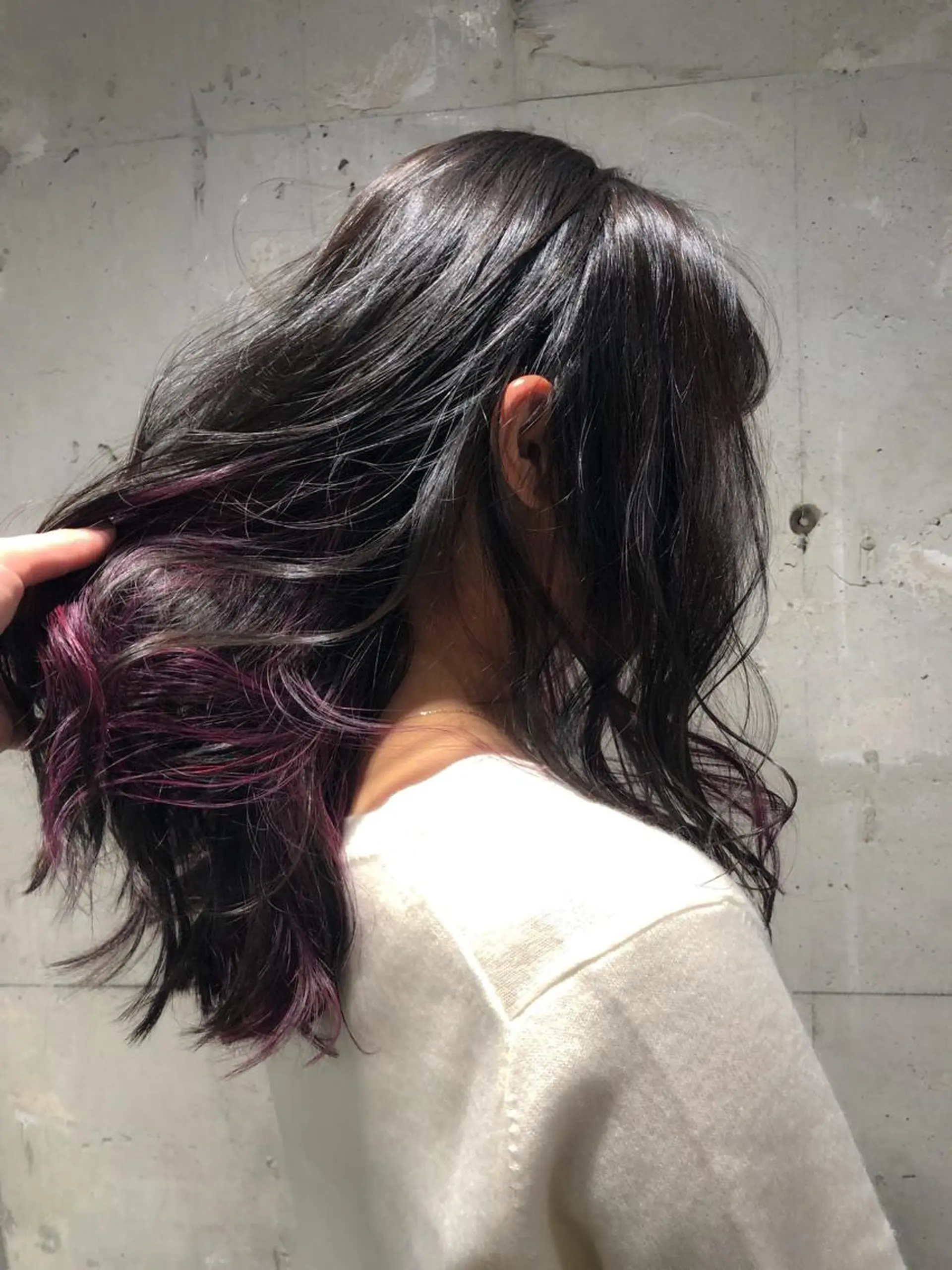 セミロング カラー パーマ ヘアアレンジ ネイル マツエク・マツパ インナーカラー 春ネイル Rene'所属・当日予約⭕️ yuriのヘアスタイル