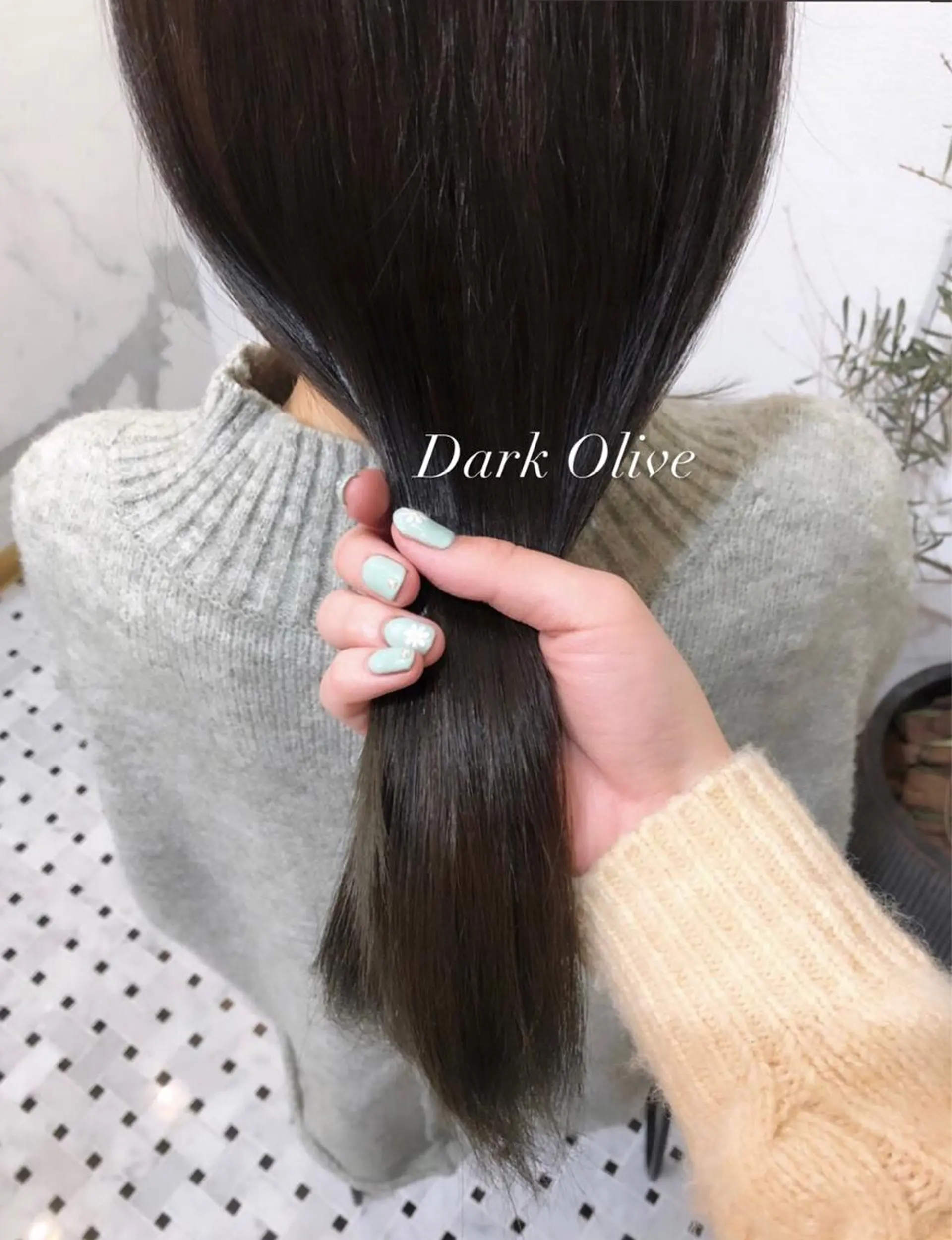 ロング カラー ヘアアレンジ 透明感カラー 関谷 あいみのヘアスタイル