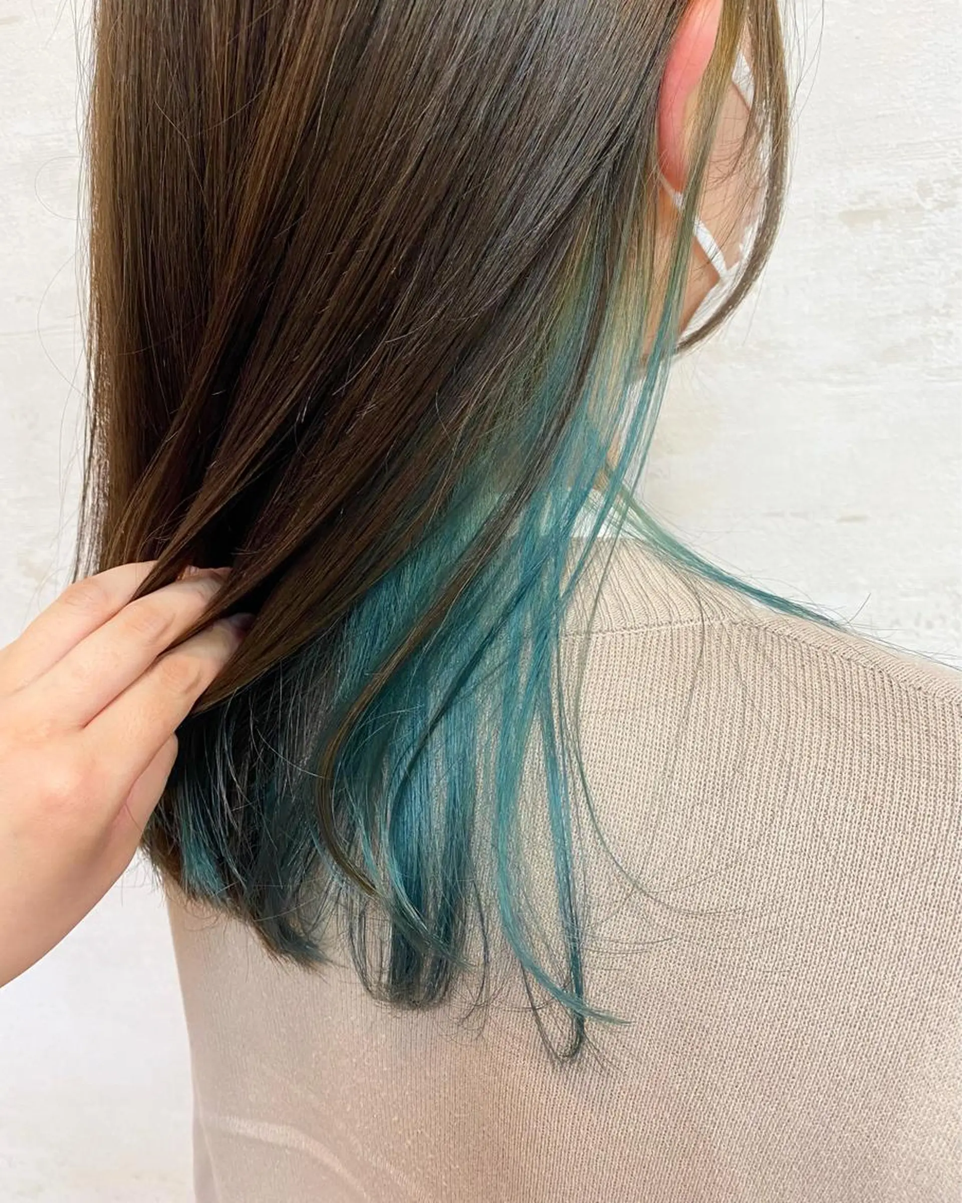 ロング カラー 上田 和紀子のヘアスタイル
