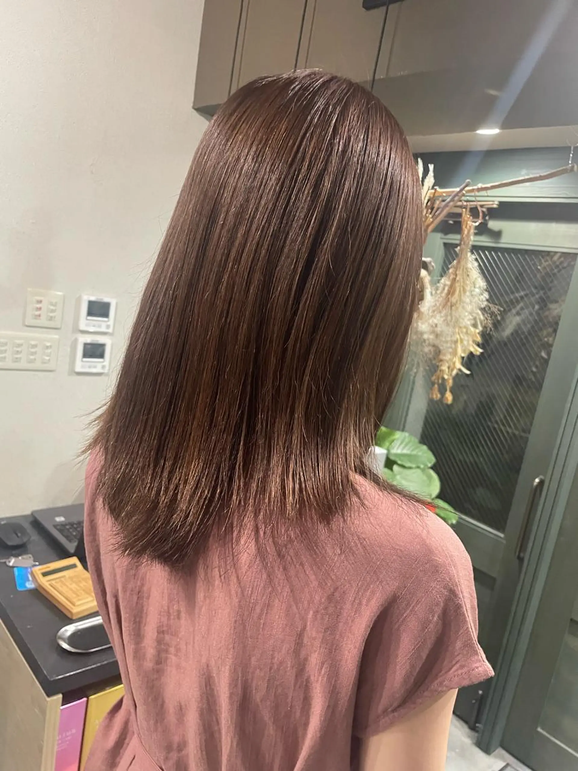 ミディアム 石川 聖奈のヘアスタイル