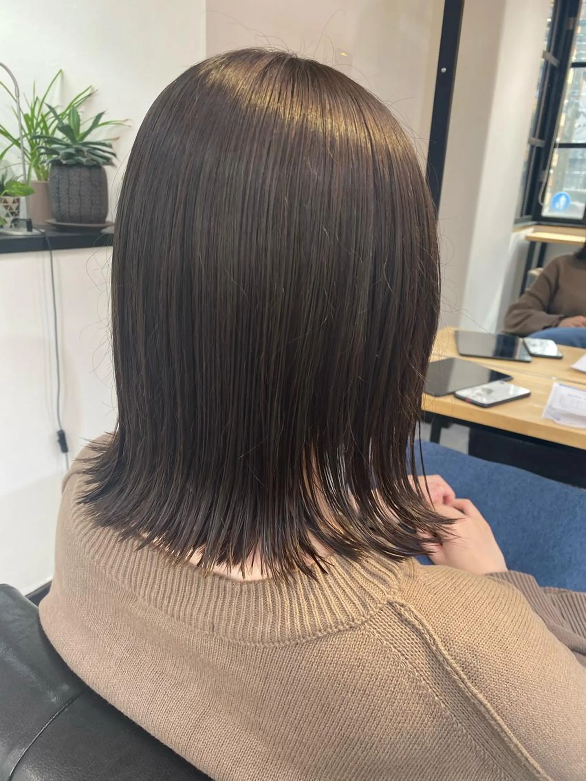 ミディアム カラー 外ハネヘア カット ヘッドスパ CARICIA🌱 masaeのヘアスタイル