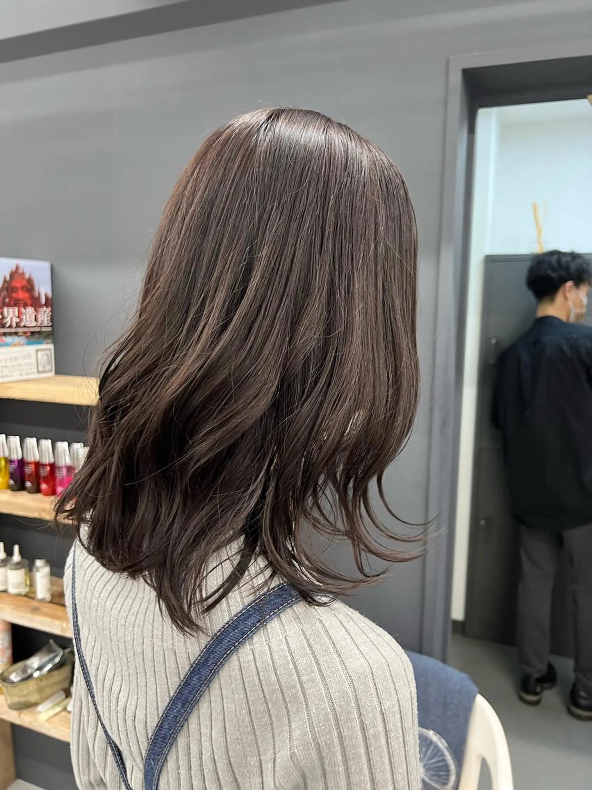 カラー グレージュ オリーブグレージュ オリーブグレー スパイキーショート パーマ　具志堅　太志のヘアスタイル