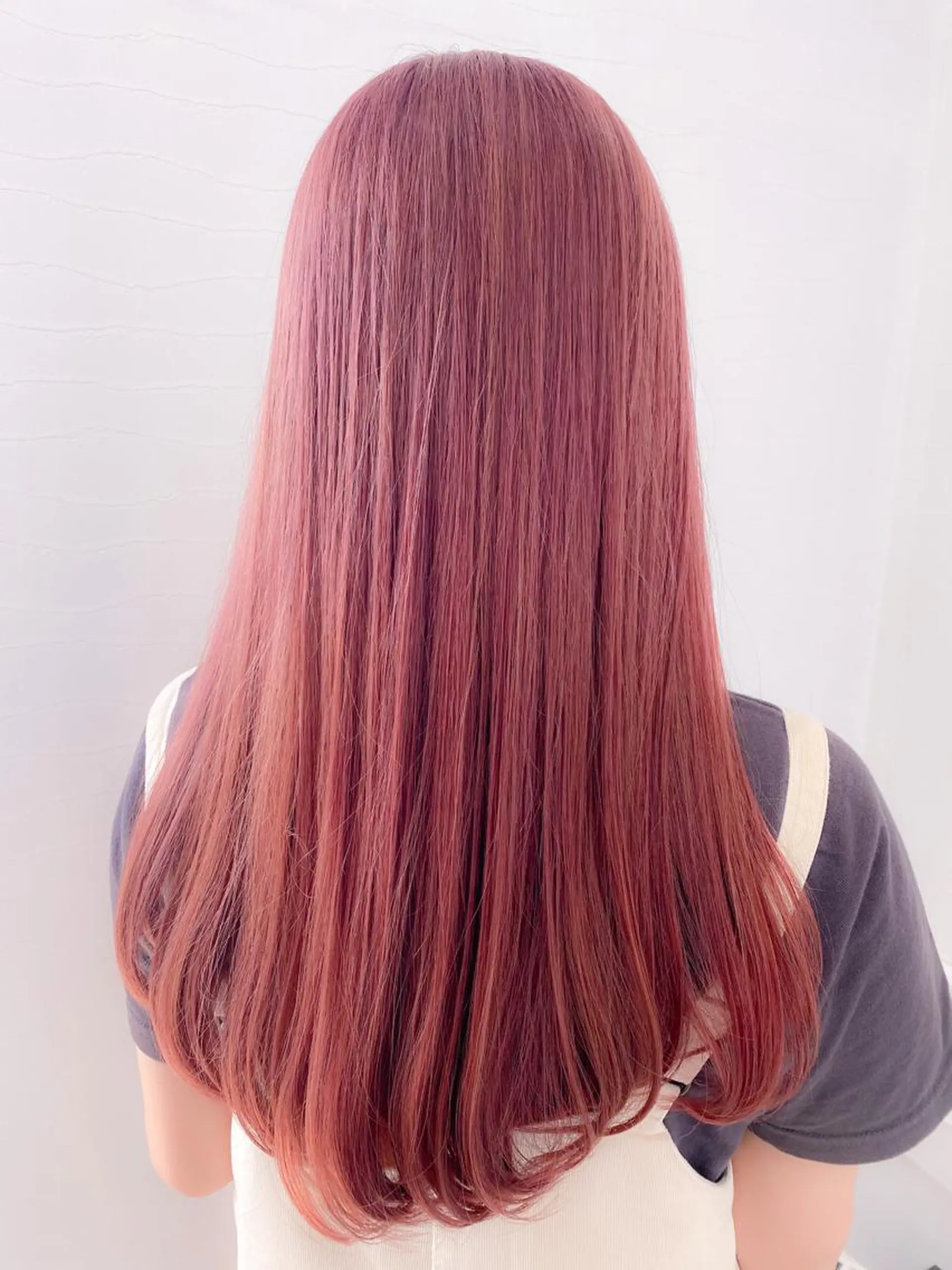 ロング カラー ベージュカラー ピンクカラー ピンクベージュ YURAGI🤍 SAEのヘアスタイル