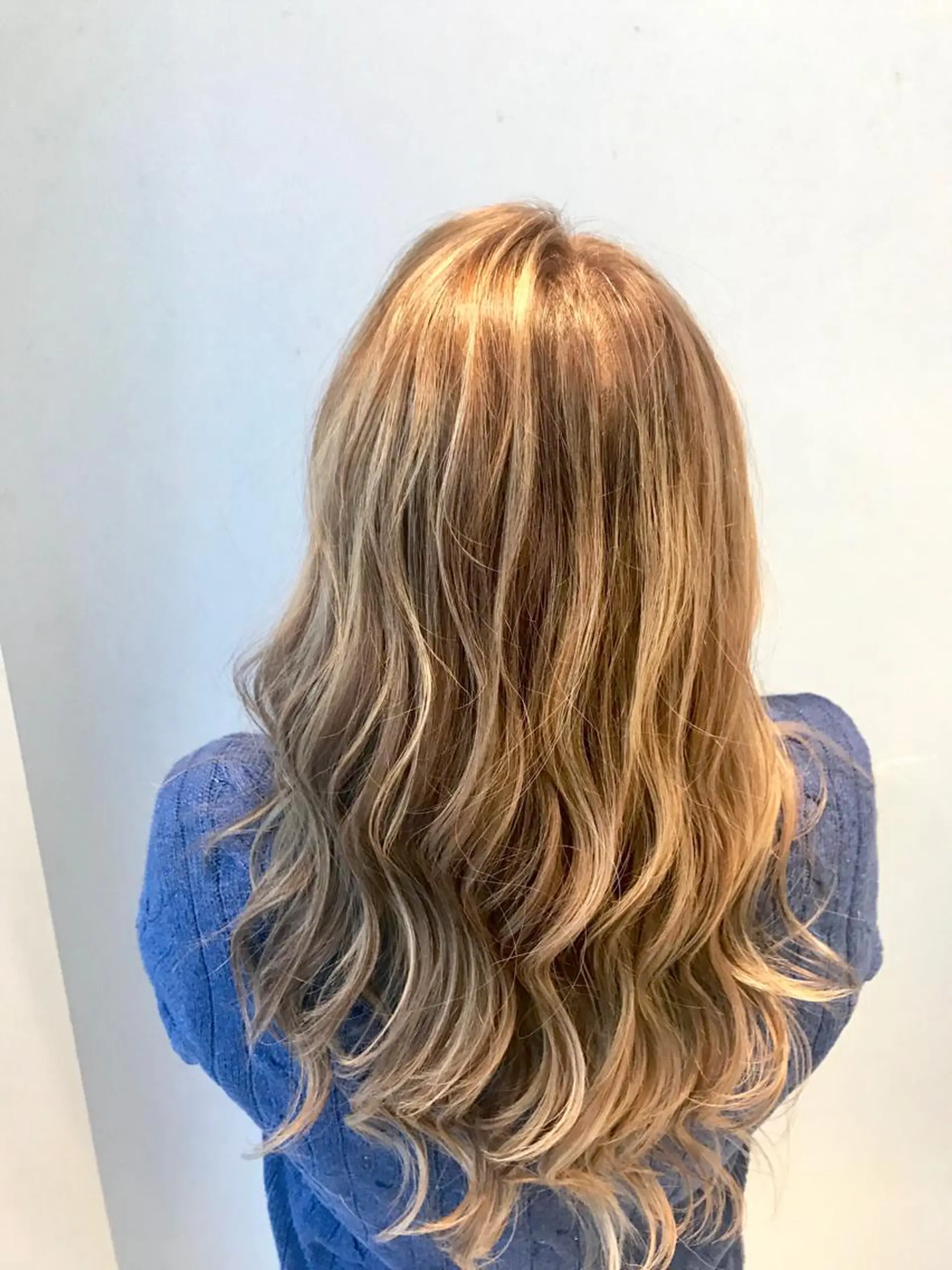 セミロング カラー アッシュ ベージュカラー ハイライトカラー ハイライト 【店長】石川 【メンズ特化】のヘアスタイル