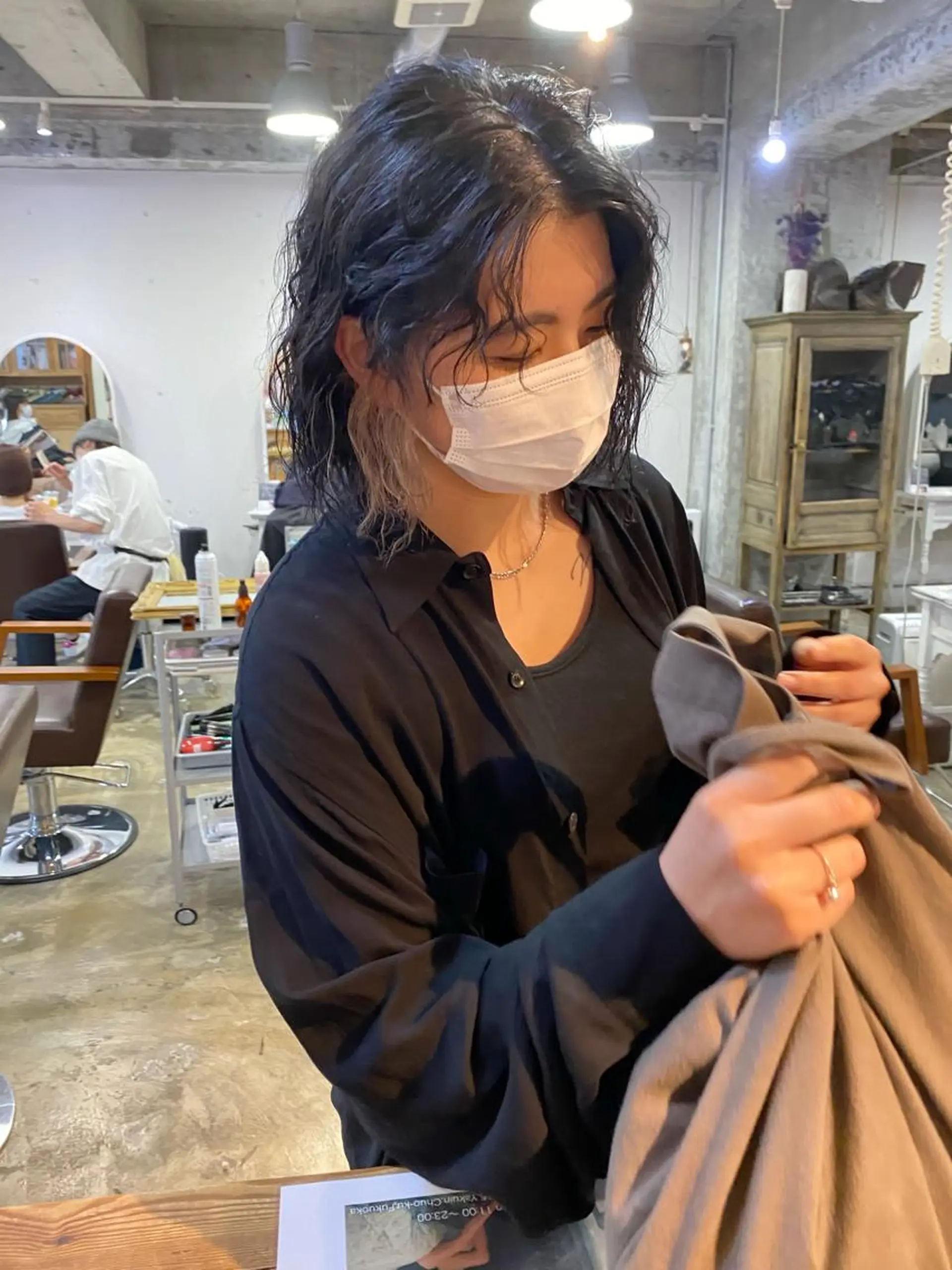 ミディアム カラー ベージュカラー ブルーカラー ホワイトベージュ カット ヘアカラー Piaコータロー ハイトーン&‪ボブのヘアスタイル