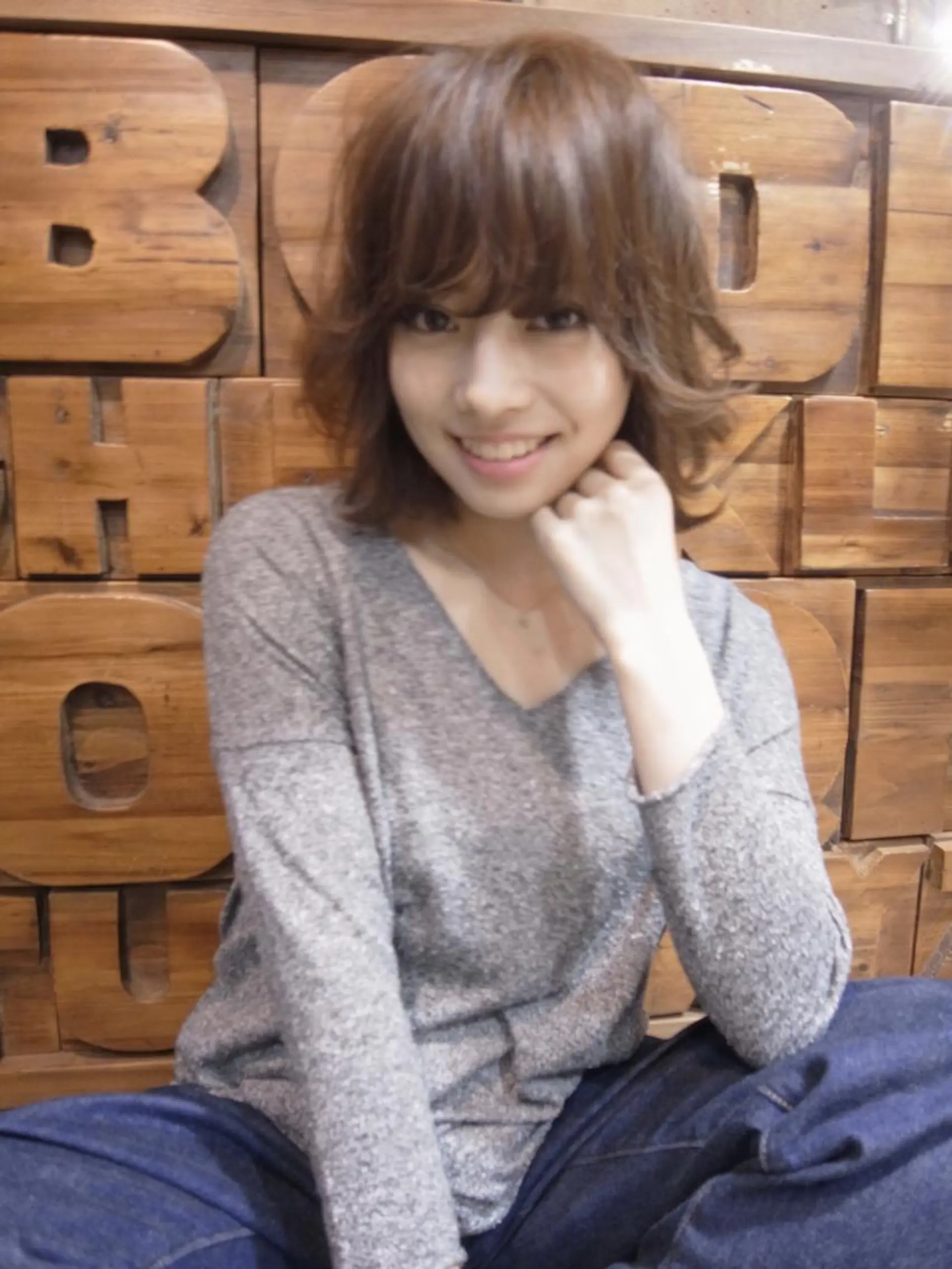 ミディアム カラー 透明感カラー ハイライトカラー ハイライト 北條 優輝のヘアスタイル