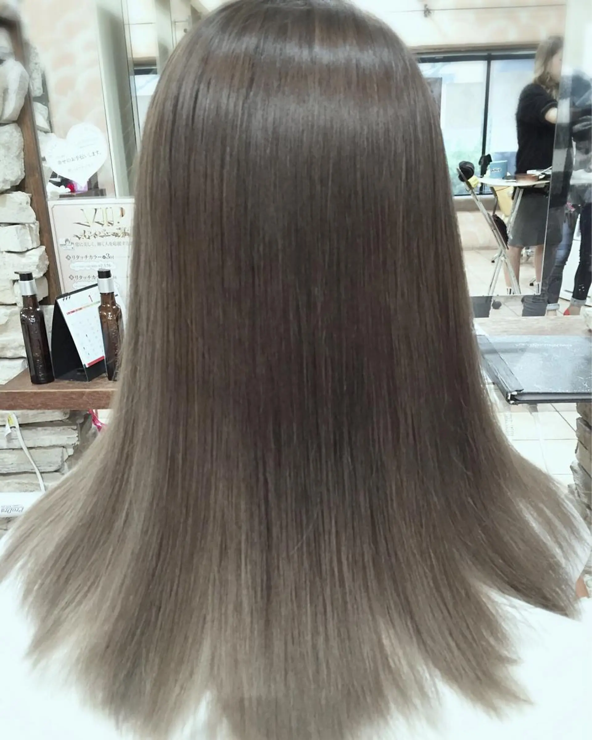 セミロング カラー 今里 弘樹のヘアスタイル