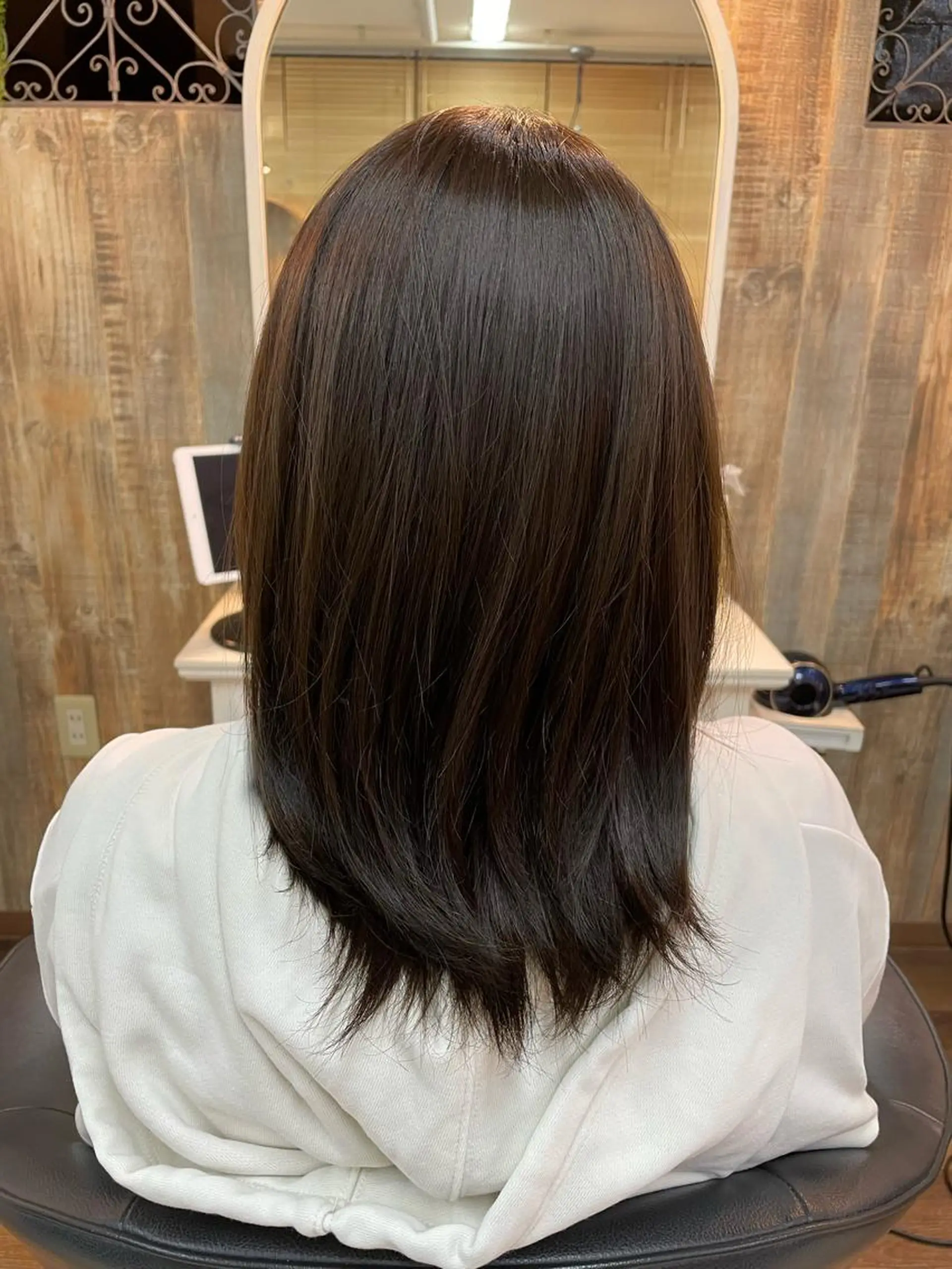 セミロング カラー bless所属・shoki カットモデル大募集のヘアスタイル