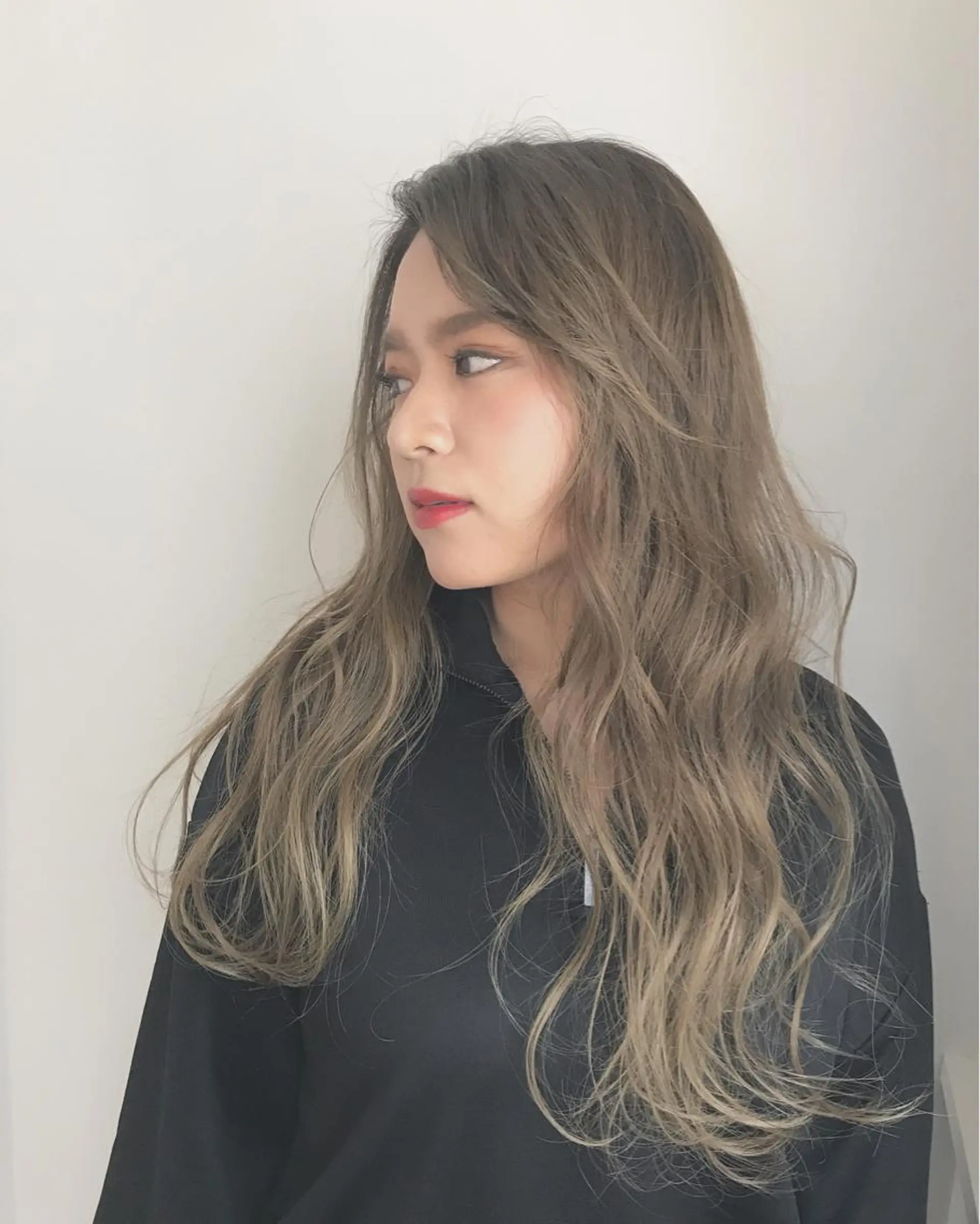 ロング カラー パーマ ヘアアレンジ IwAsh二俣川所属・IwAsh✄﻿ アオイのヘアスタイル