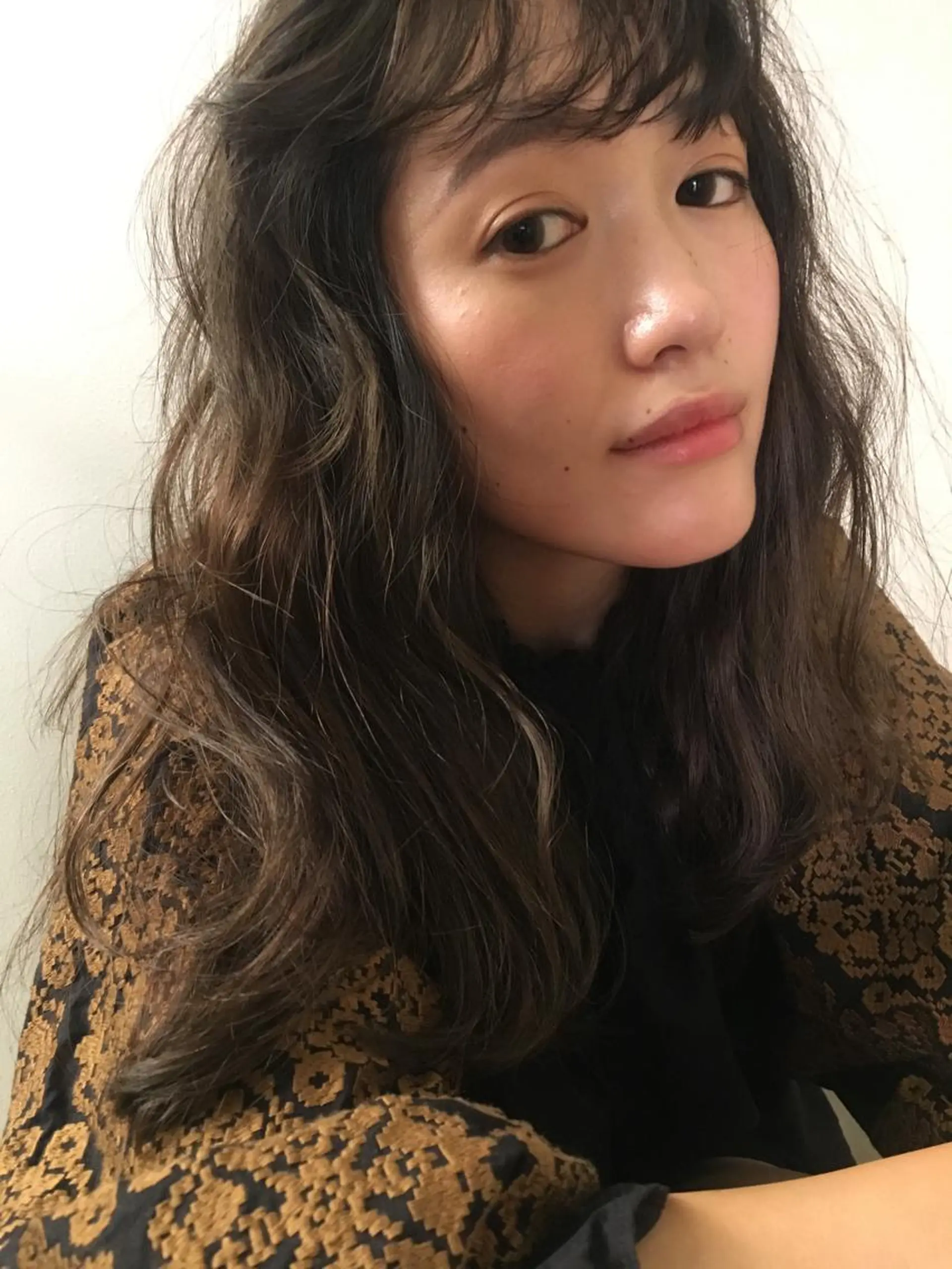 ロング カラー アッシュ ベージュカラー BRUNTJET所属・MAEDA MADOKAのヘアスタイル