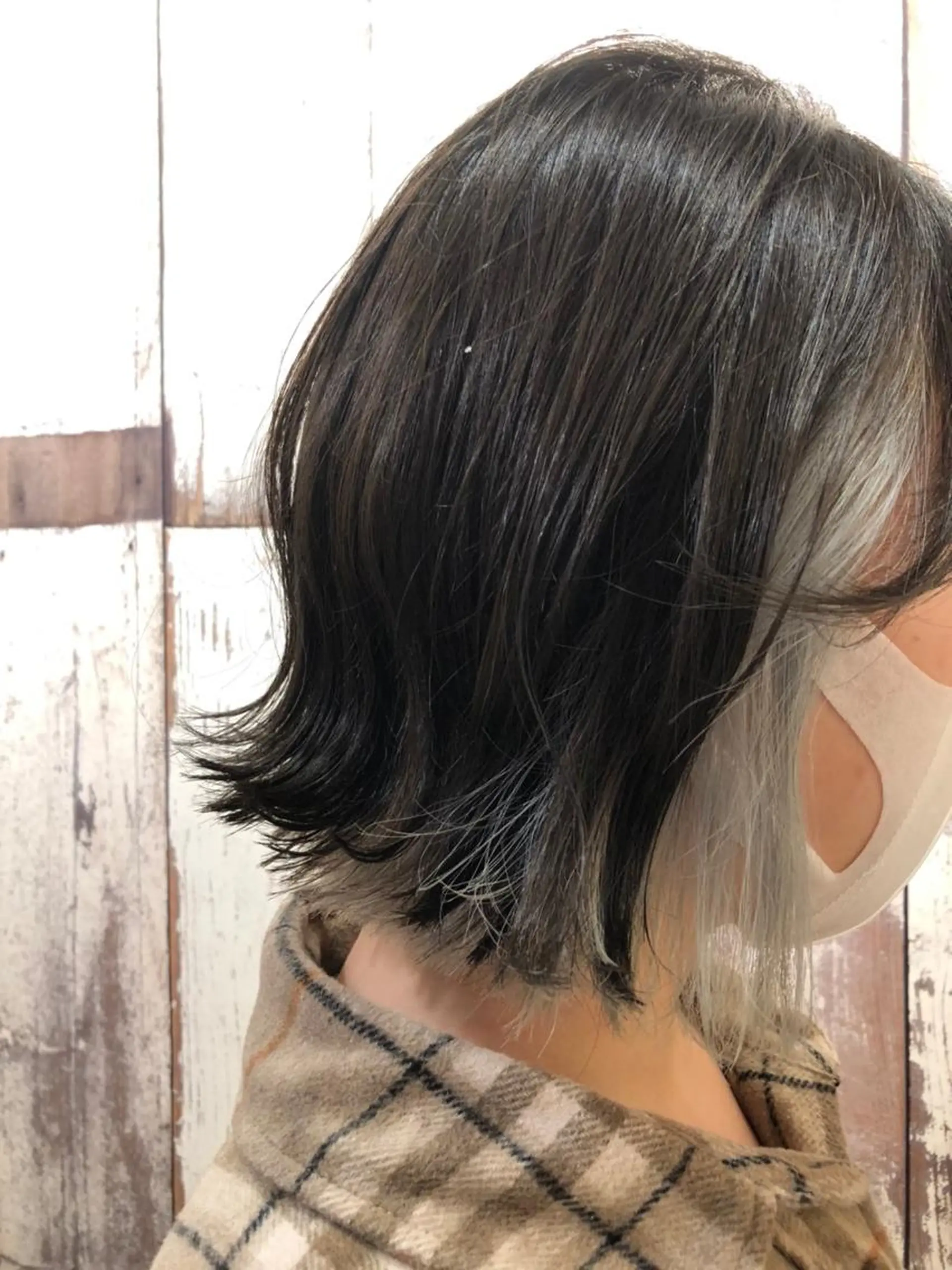 ミディアム カラー ブリーチ 透明感カラー イヤリングカラー インナーカラー ヘアカラー ✨オール年代🆗 🍒酒井芳美🐹のヘアスタイル