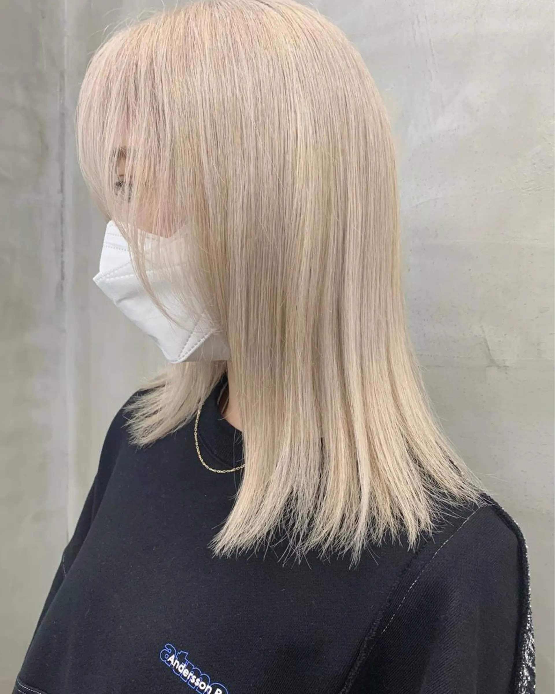 ミディアム カラー ブームボックス所属・🐝ハイトーンカラー hachi🐝のヘアスタイル