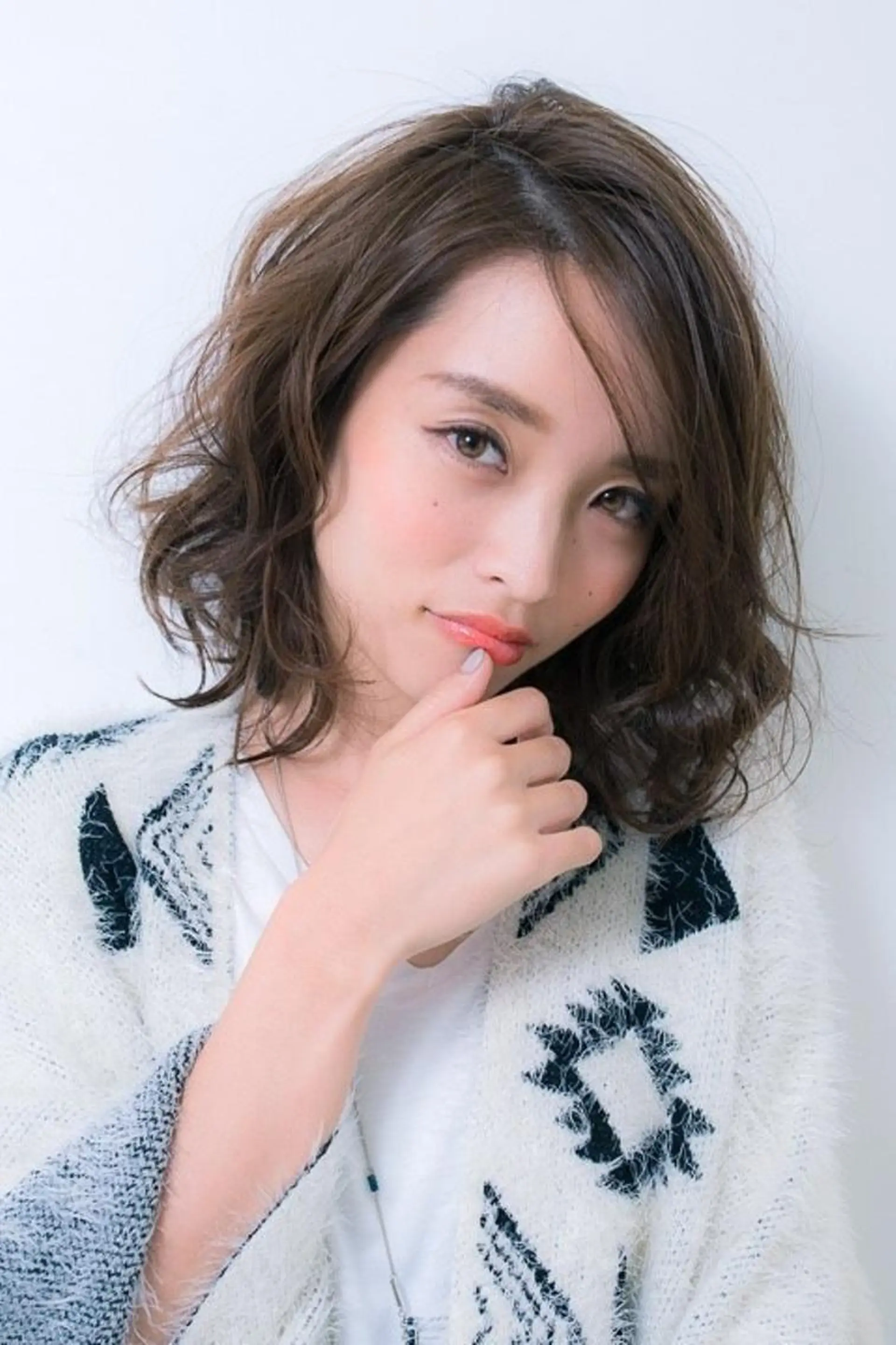 ミディアム カラー パーマ ミディアムパーマ アッシュ 🌟艶髪カラー 🌟サイトウのヘアスタイル