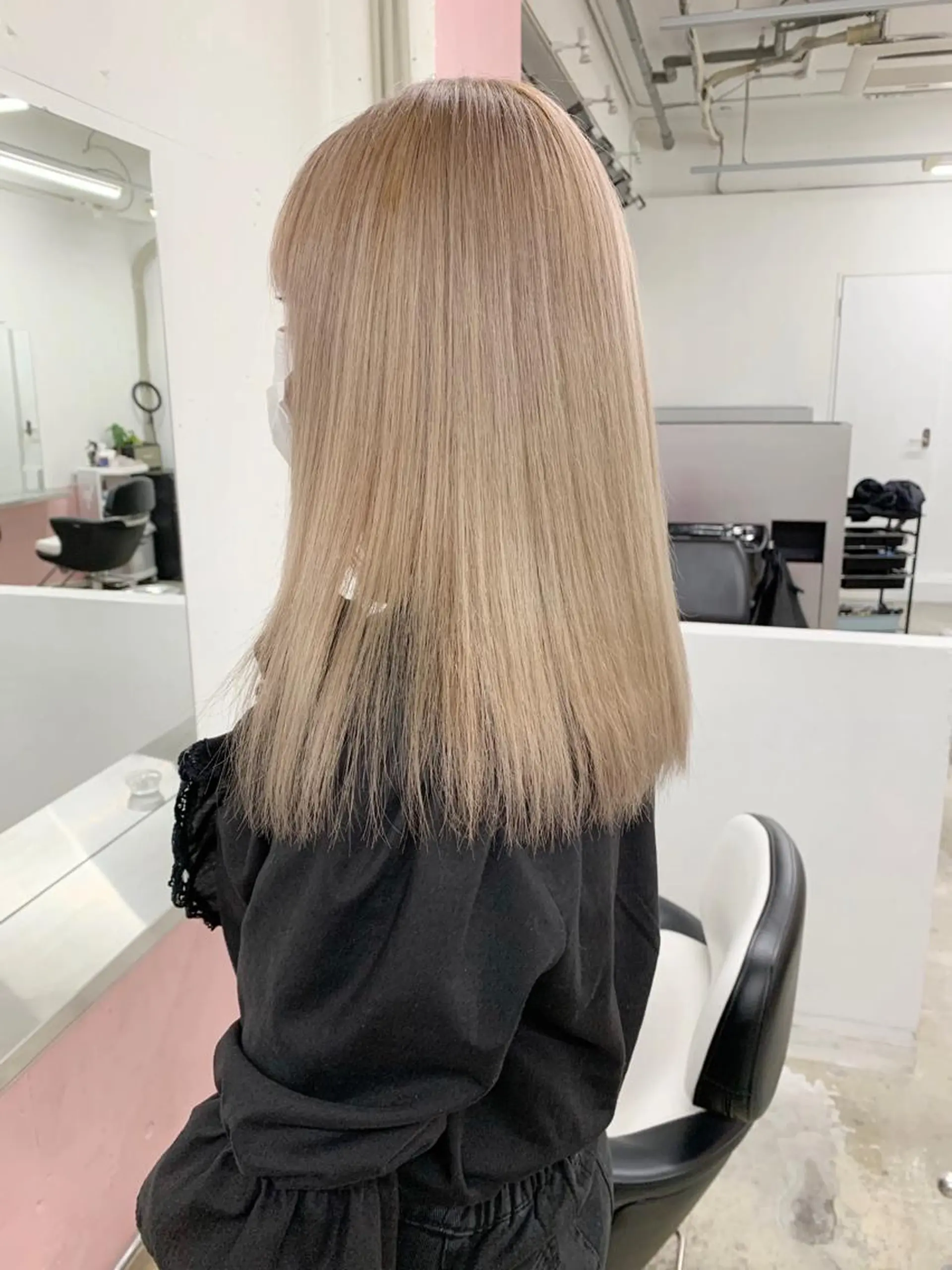 ロング カラー ヘアカラー トリートメント 🌈ハイトーン/ボブ 長江理志🌈のヘアスタイル