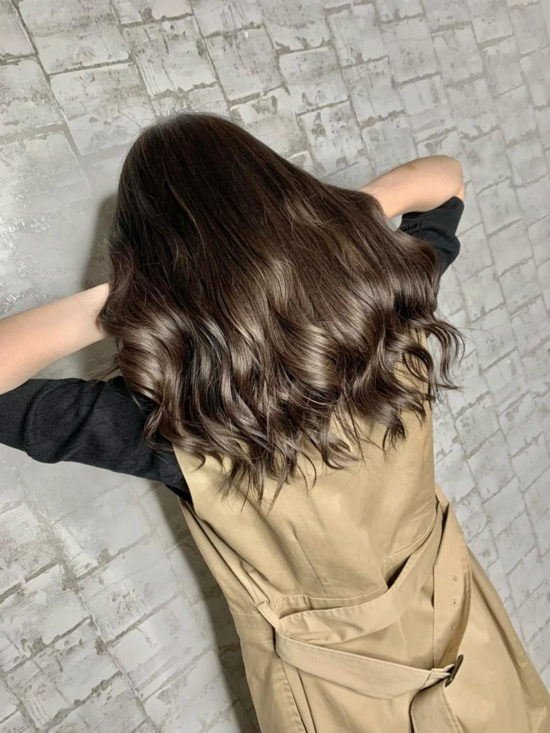 セミロング カラー ブリーチ 透明感カラー ハイトーンカラー デート BOOTH share saron所属・今井 勝也のヘアスタイル