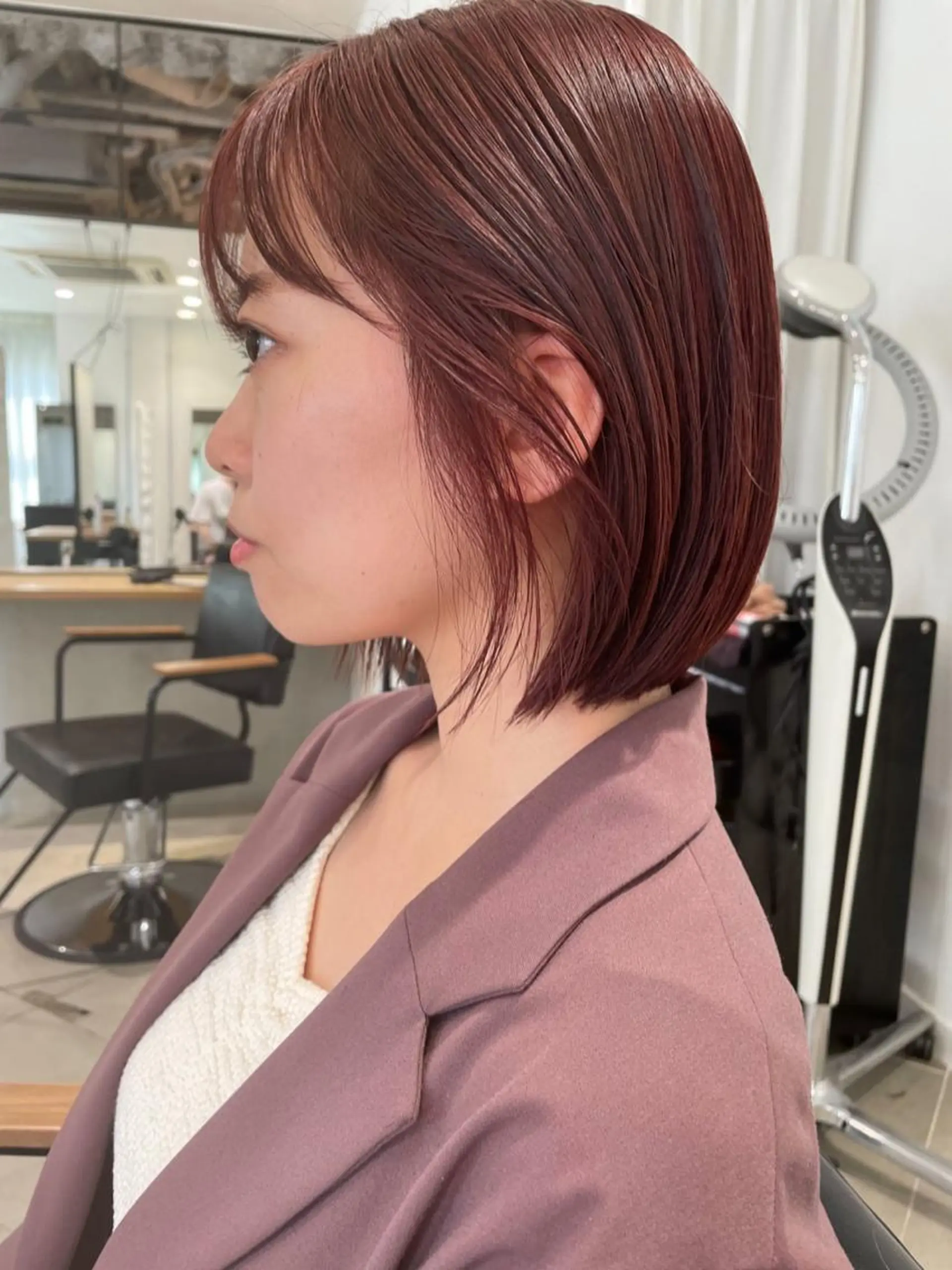 ショート カラー ブラウンカラー ピンクカラー ピンクブラウン ボブ カット ヘアカラー トリートメント Loom.所属・村上雅人 ナチュラルモードのヘアスタイル