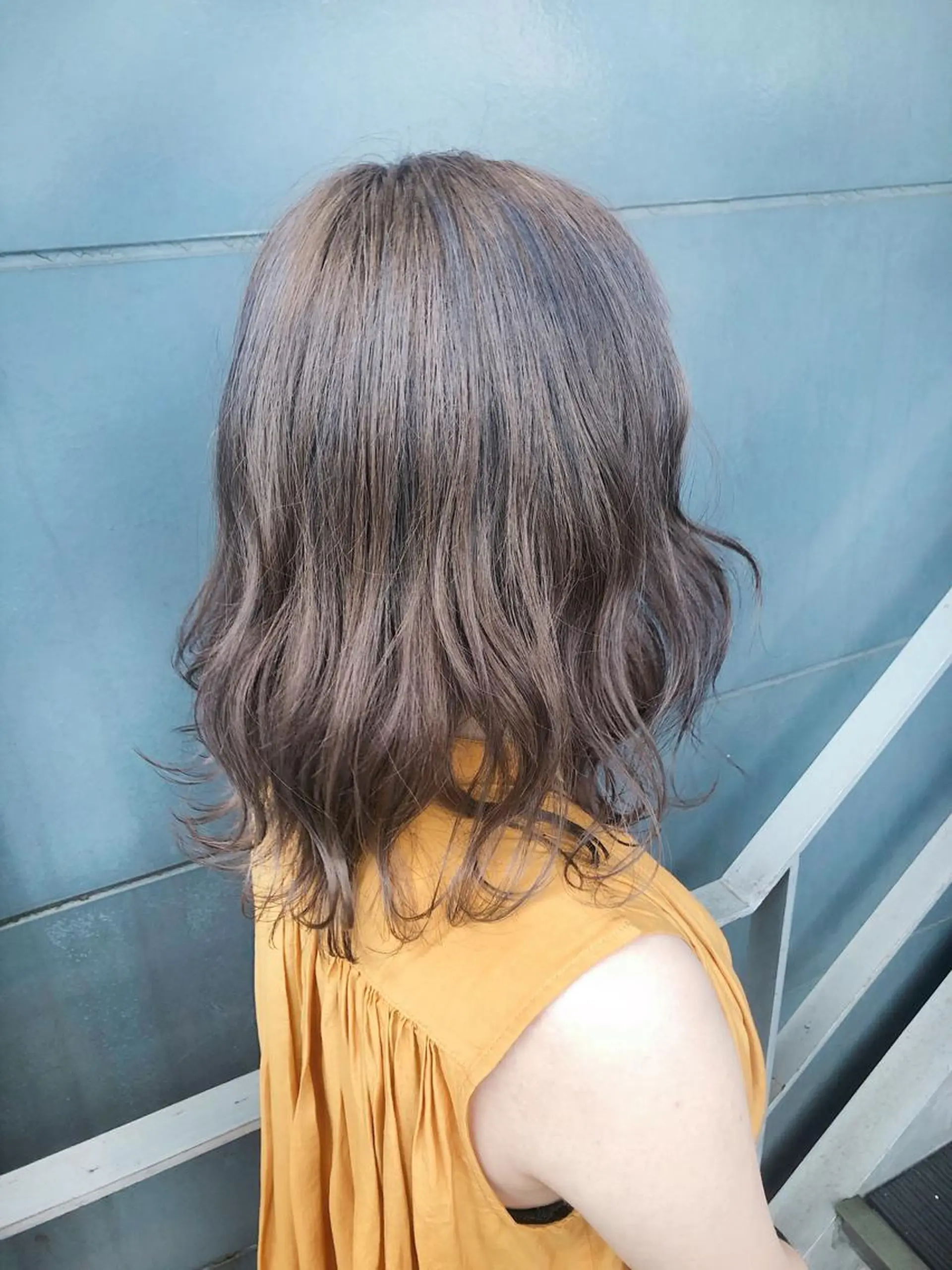 ミディアム カラー グレージュ 女性リピ90%🍨 🩷佐藤みずきのヘアスタイル