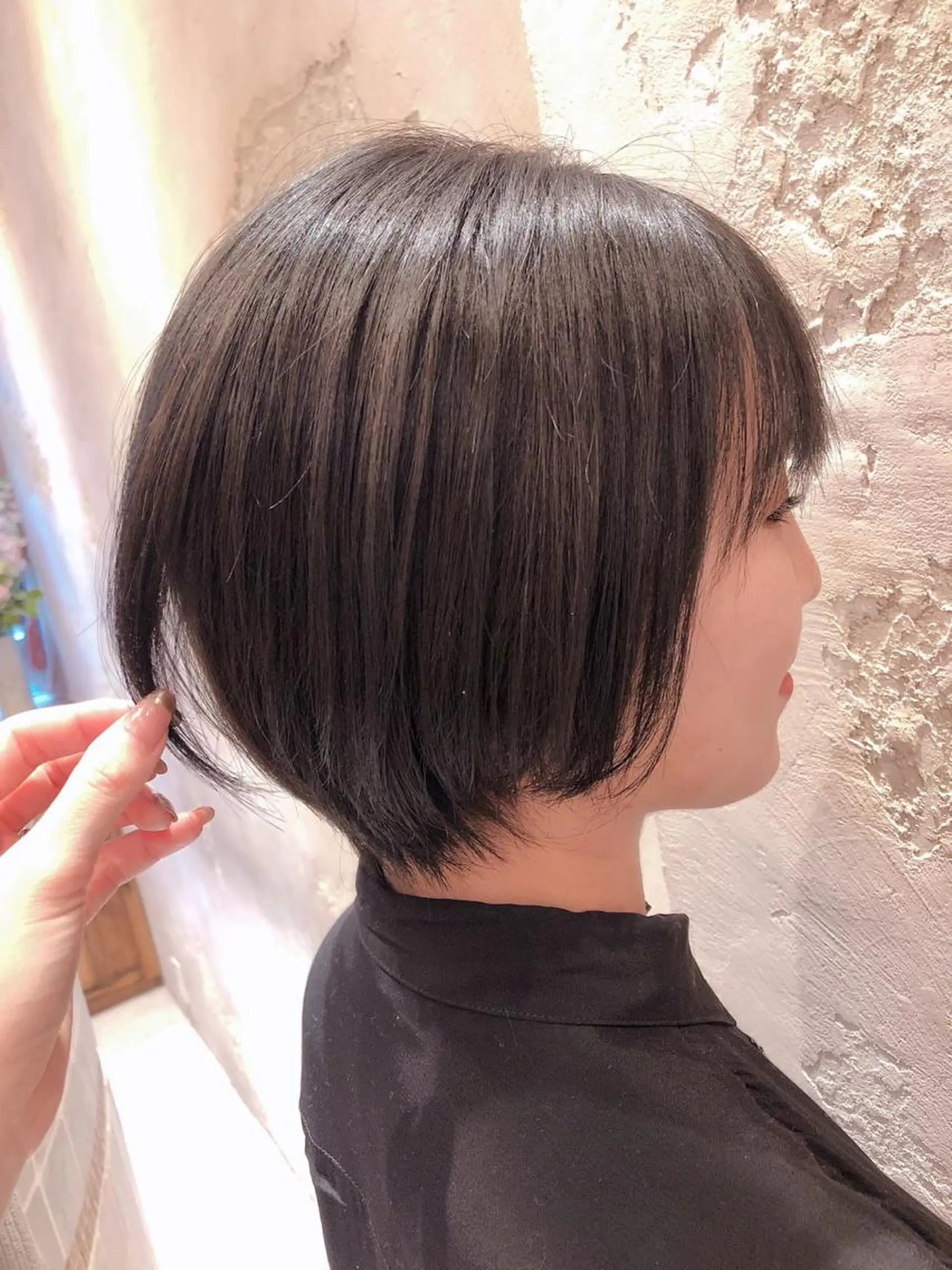 ミディアム ボブ カット ヘアカラー トリートメント 代表山口ひな 髪質改善のプロのヘアスタイル