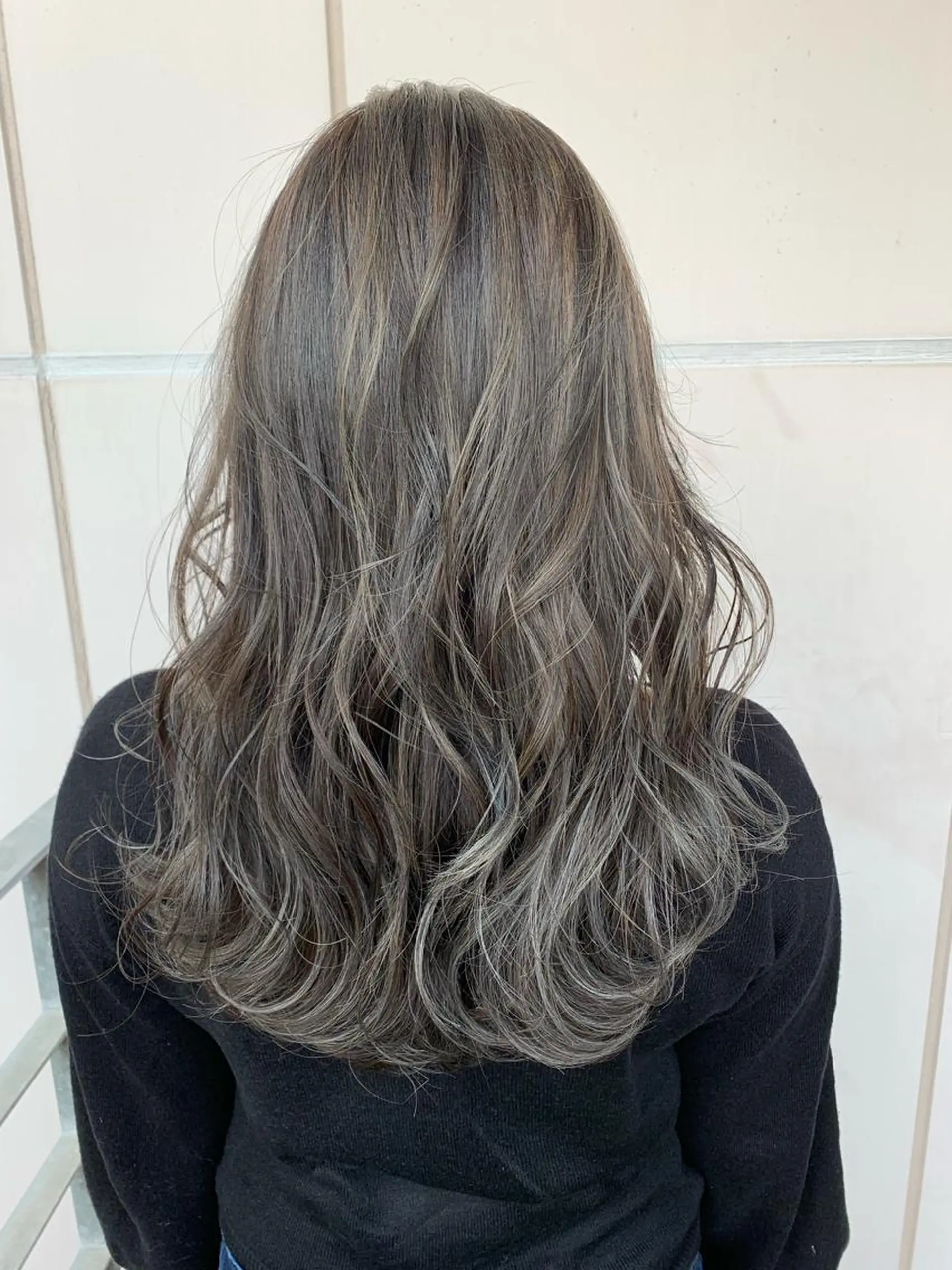 ロング カラー ヘアカラー トリートメント 髪質改善will hairdesignのヘアスタイル