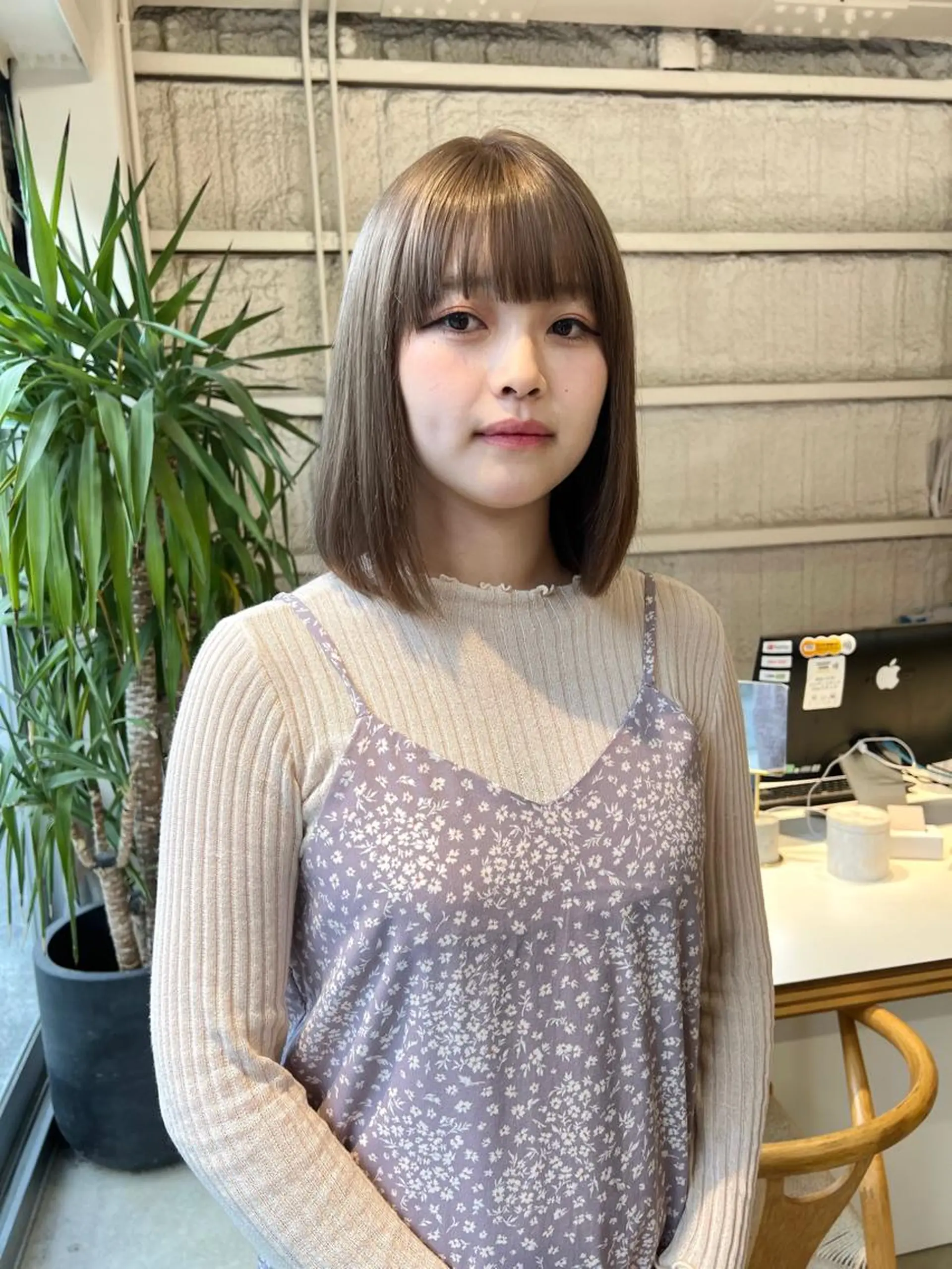 ミディアム ヘアカラー 青木 芽生のヘアスタイル