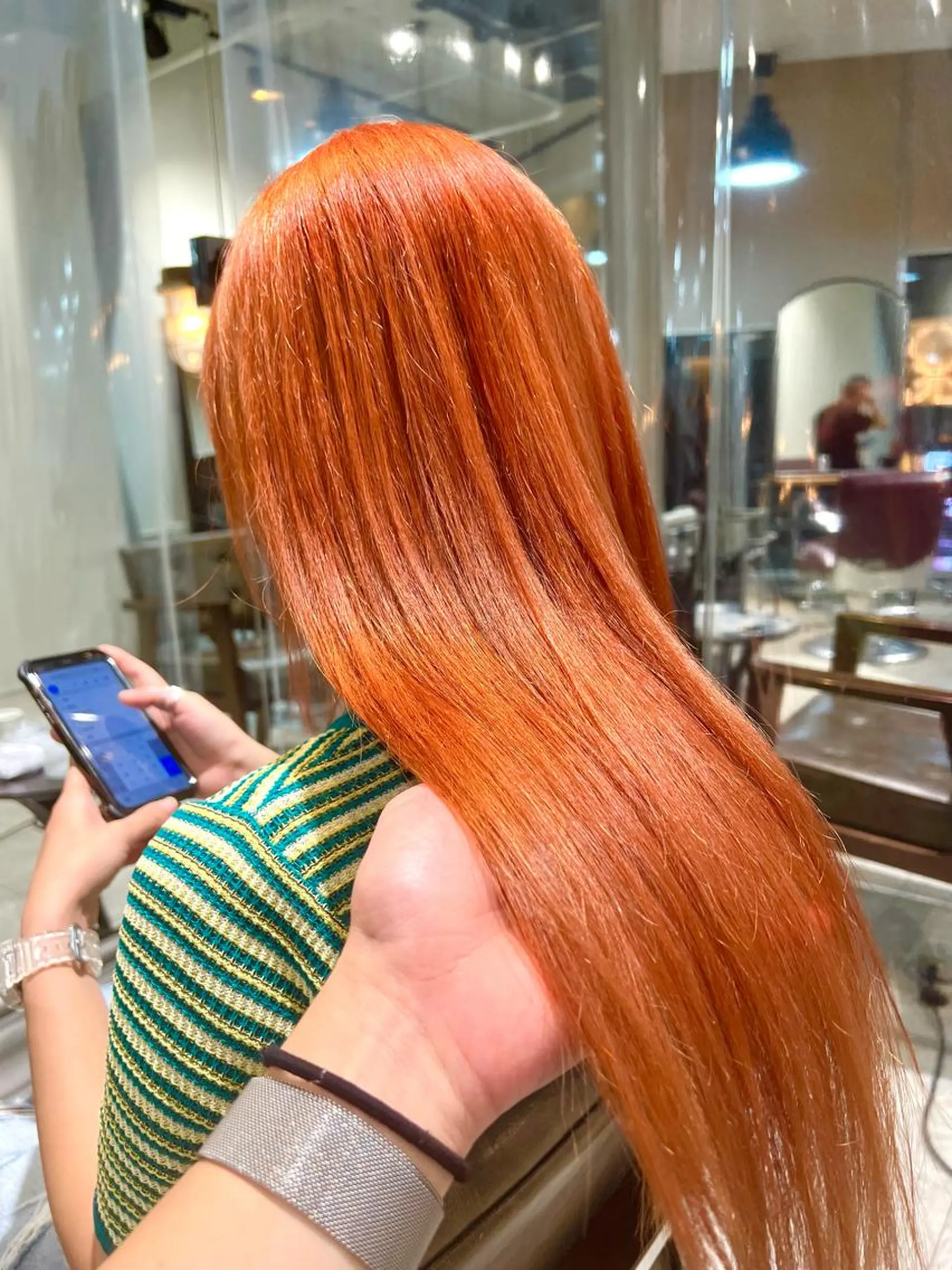 ロング カラー ヘアアレンジ ネイル ヘアカラー トリートメント ヘアセット 🌈インナーカラー ‘ショウマ’🌈のヘアスタイル