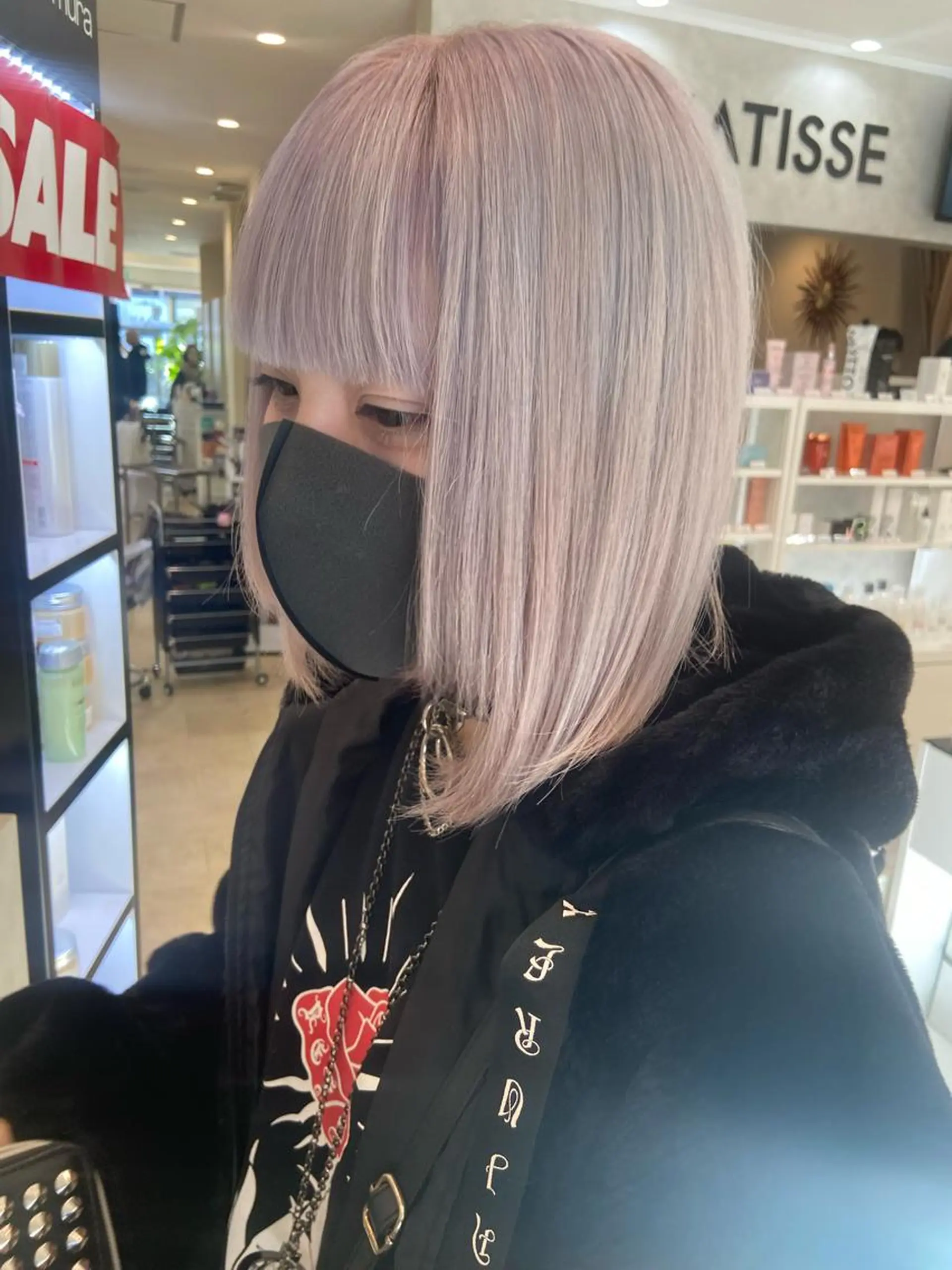ショート ヘアカラー 淺谷 美紀のヘアスタイル