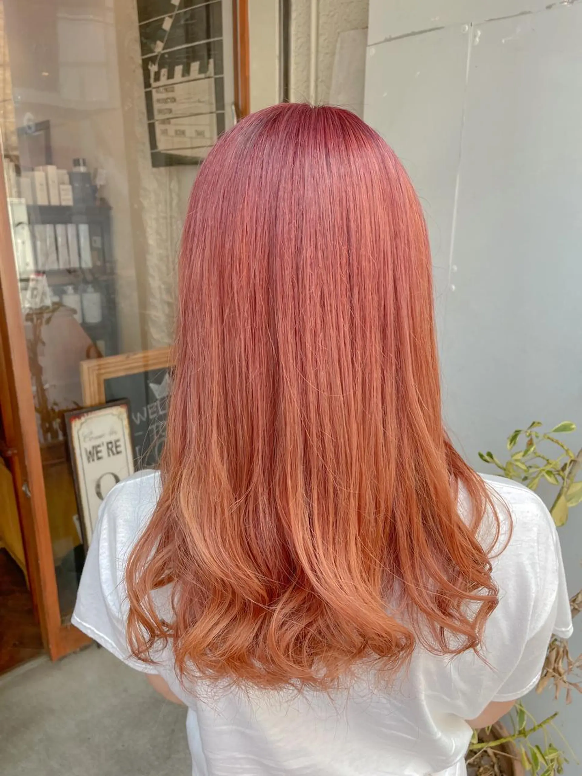 セミロング カラー サトウ コウキのヘアスタイル