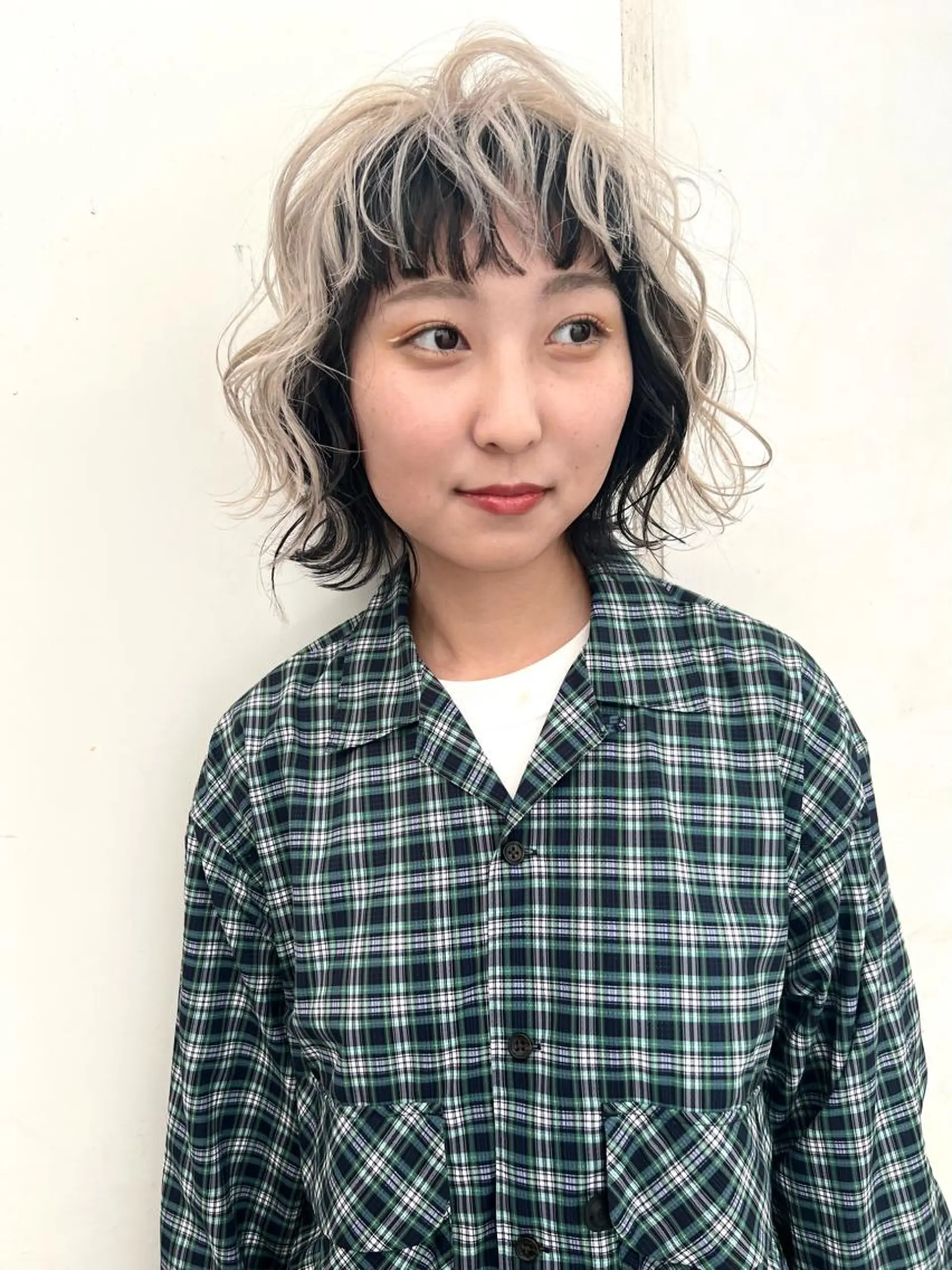 ミディアム カラー バレイヤージュ ブリーチ ケアブリーチ ハイライトカラー インナーカラー ヘアカラー lani 天神大名/ブリーチのヘアスタイル