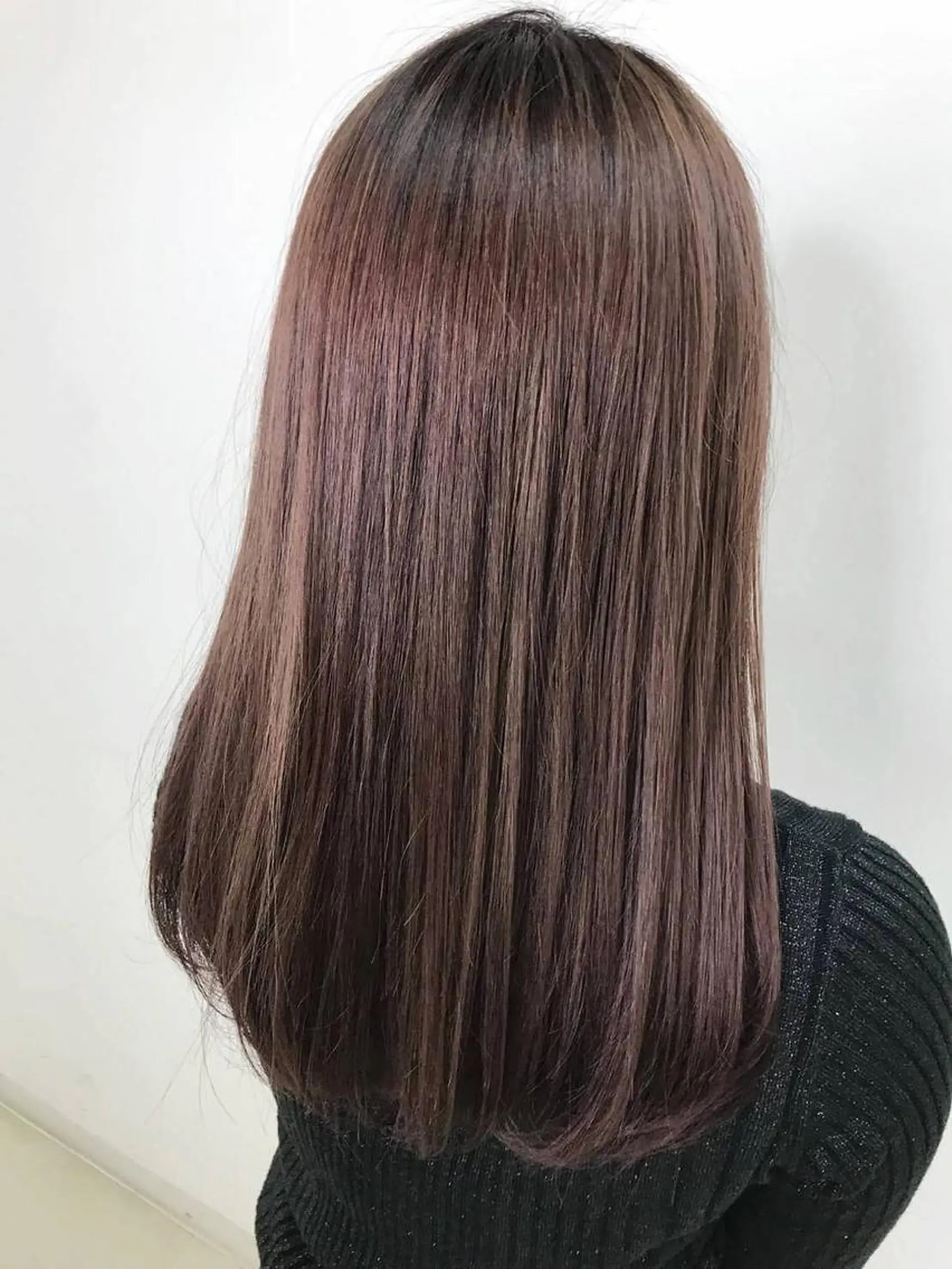 トリートメント 荒木 理緒のヘアスタイル