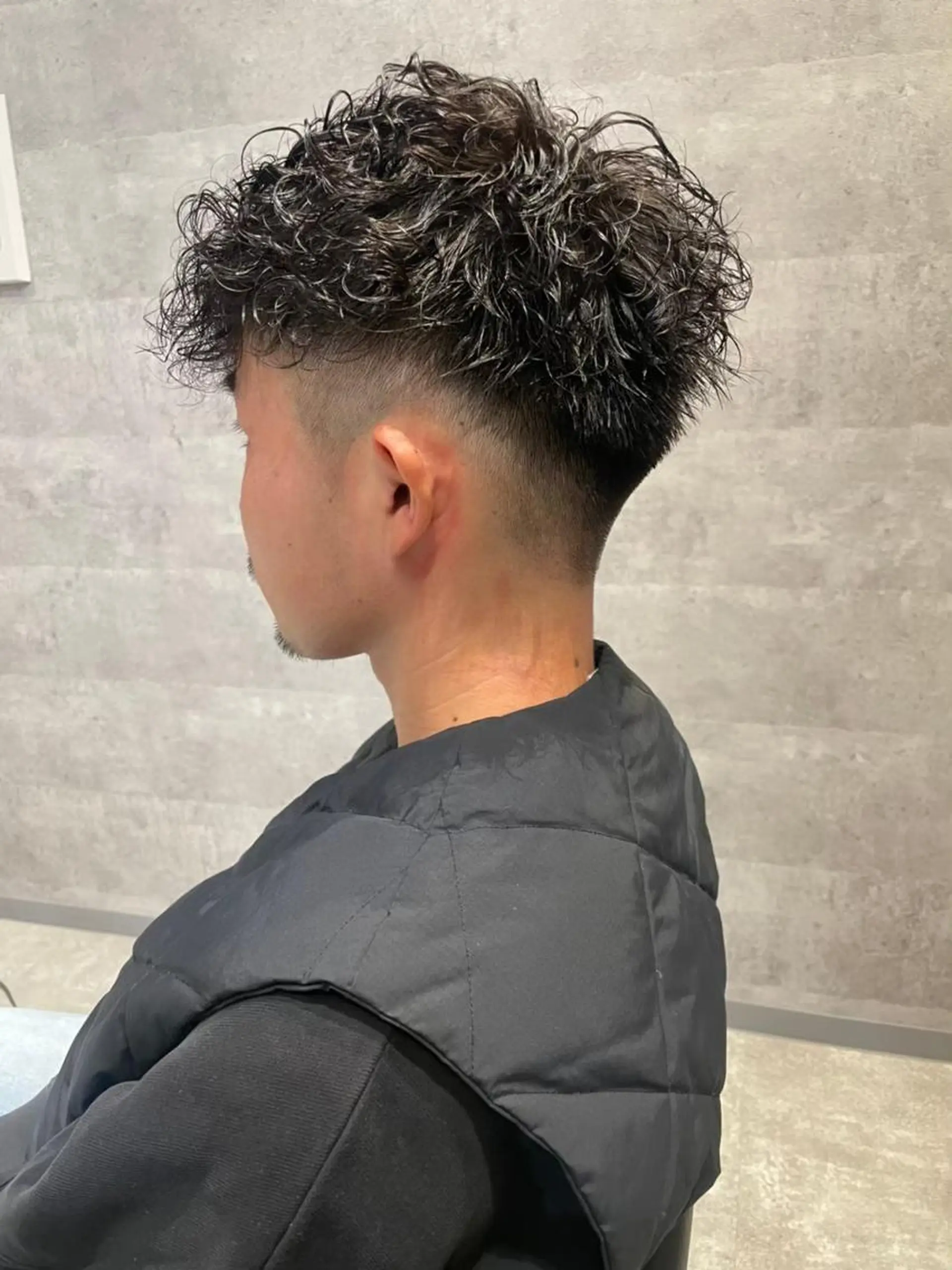 メンズ カット パーマ ＿WHITE鳳店 アンダーバーホワイトのヘアスタイル
