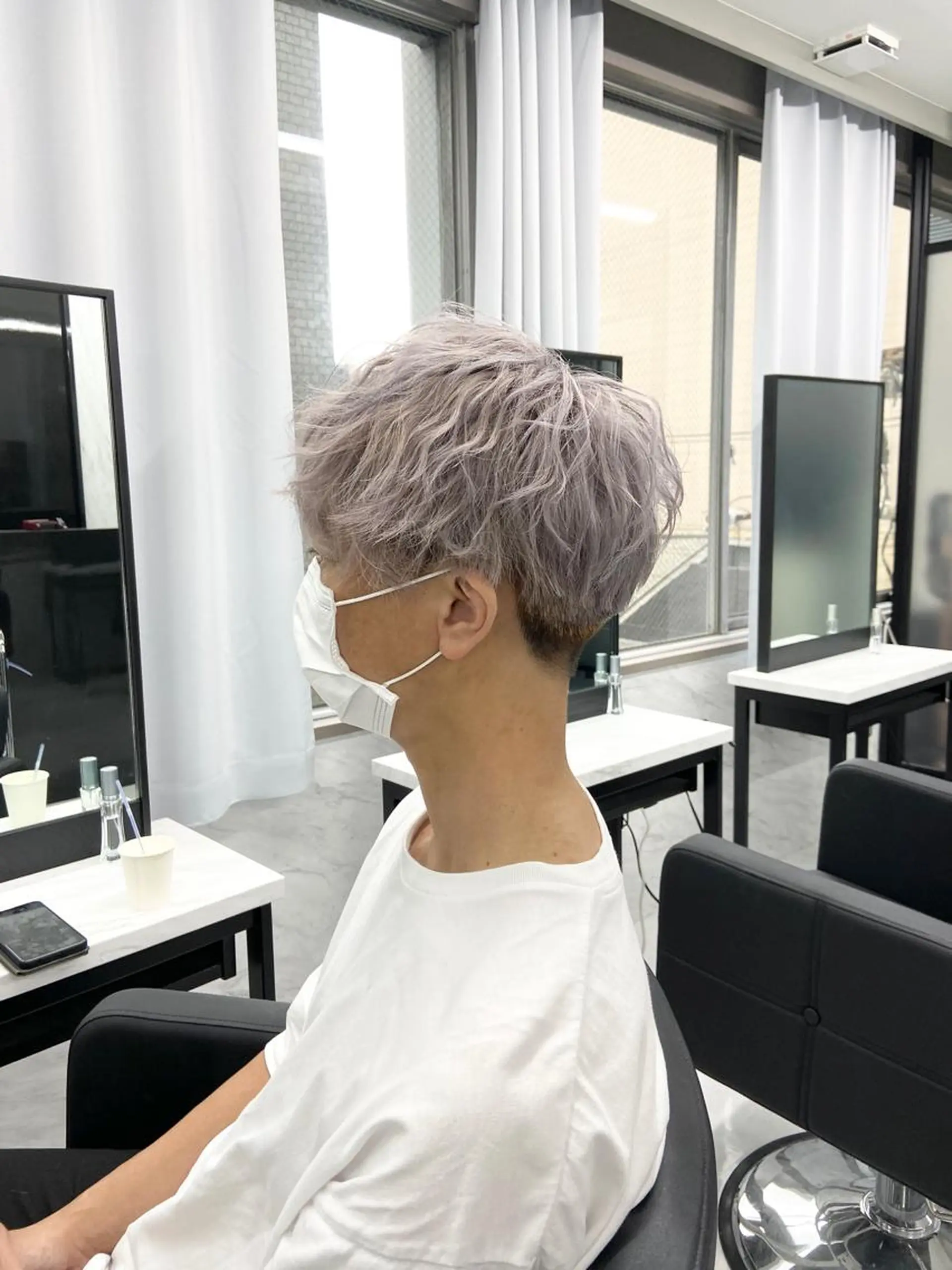 ショート カラー メンズ メンズハイトーン ハイトーンカラー ヘアカラー トリートメント ミルボンAujua認定サロン Ria  OSAKA 梅田所属・メンズ、エクステ特化 Ryuのヘアスタイル