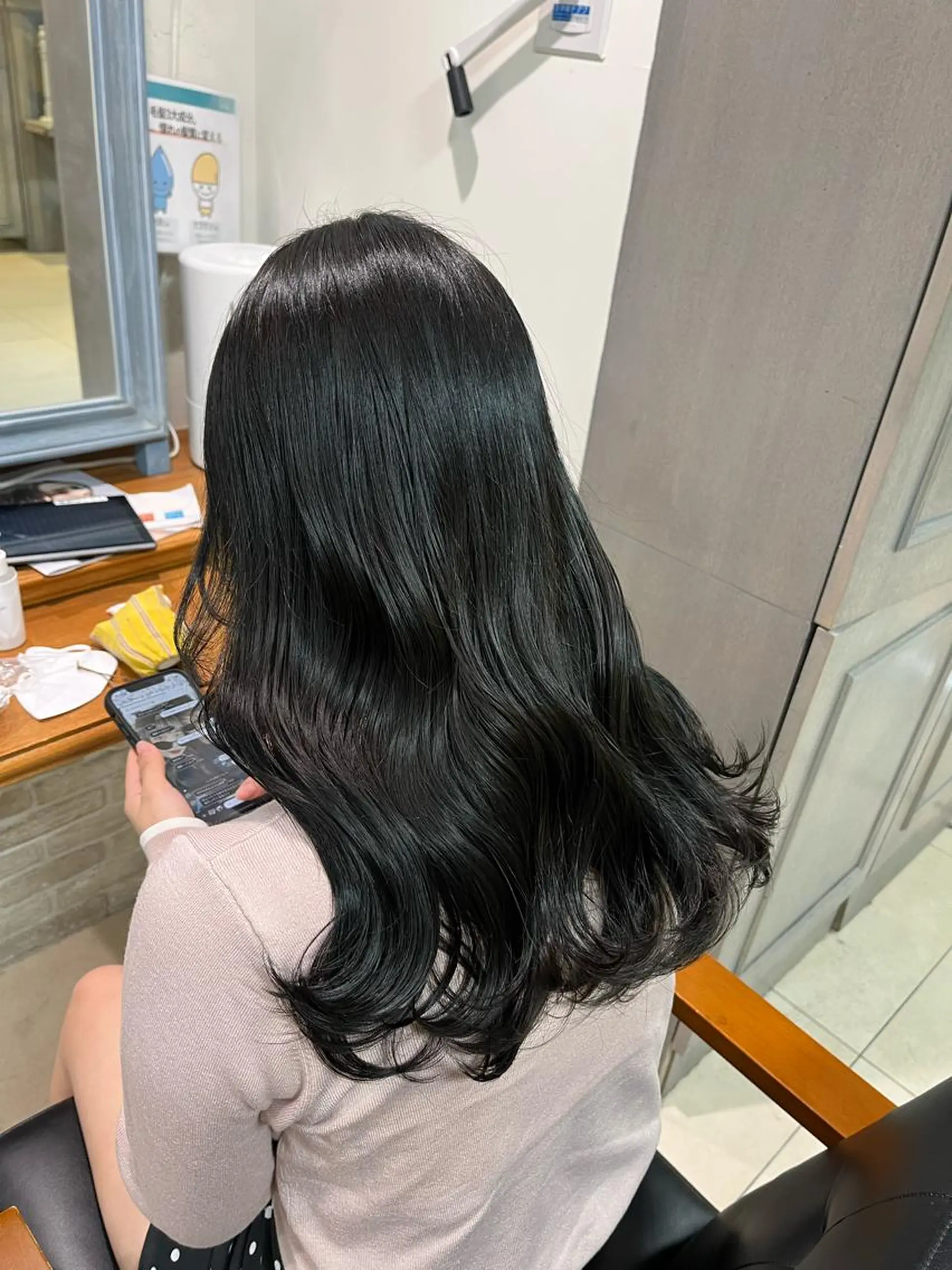 セミロング カラー Froom🌻 村上夏菜のネイルデザイン