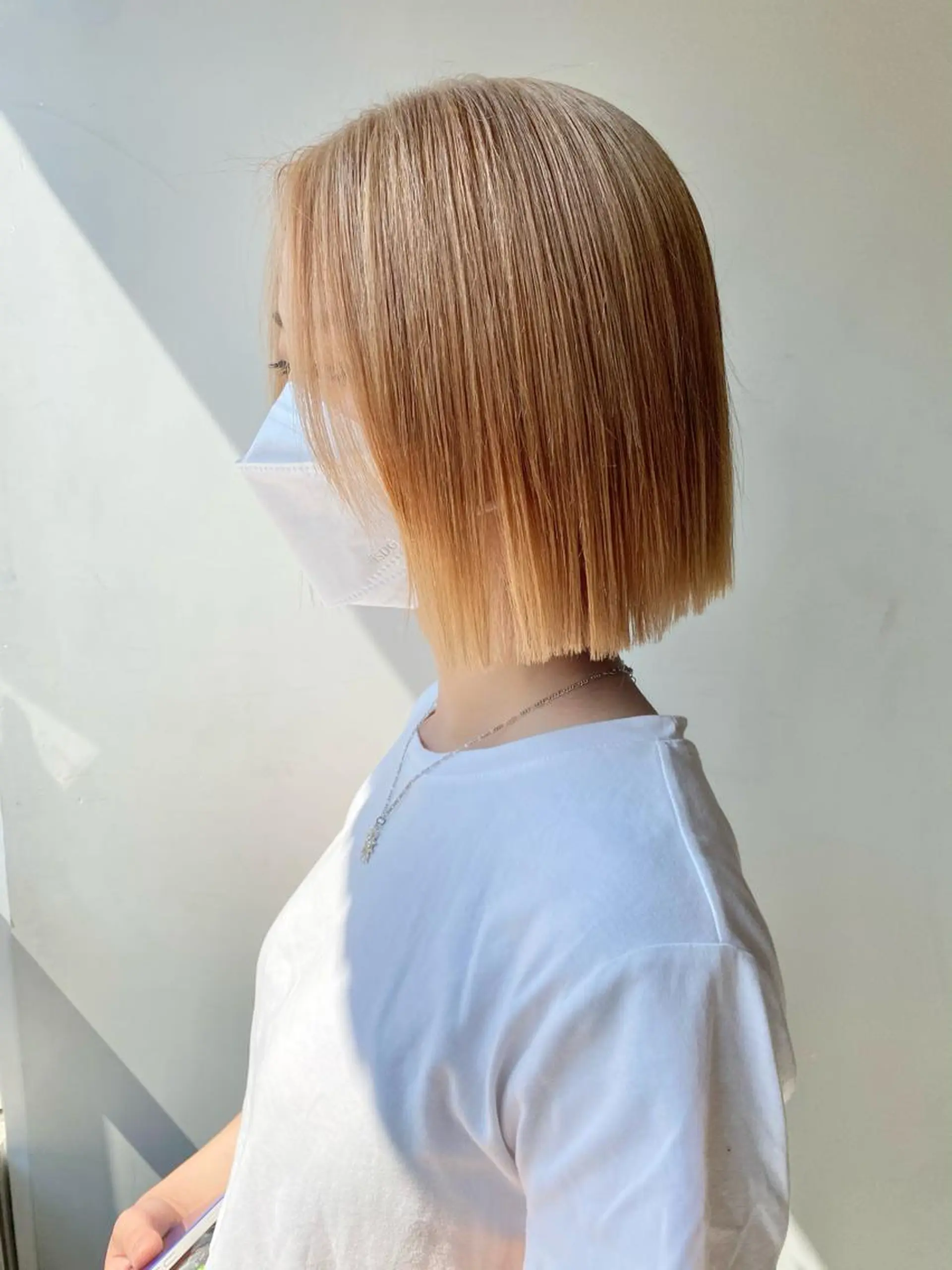 ショート カラー ケアブリーチ 韓国レイヤーKYONのヘアスタイル