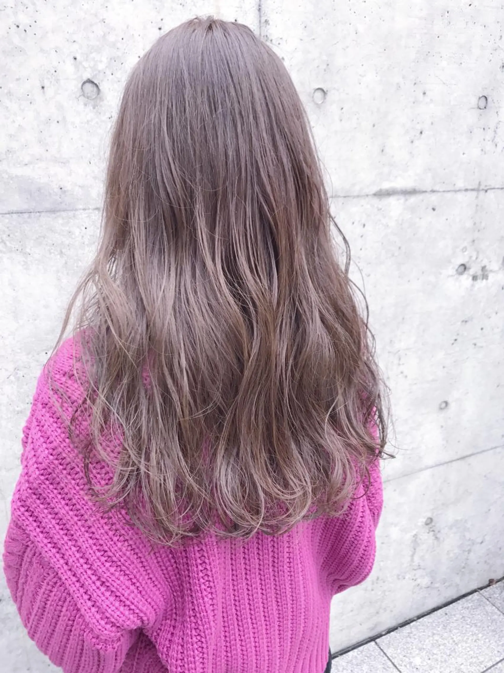 ロング カラー ベージュカラー DUMBO所属・【完全マンツー 恵比寿】佐藤 翔のヘアスタイル