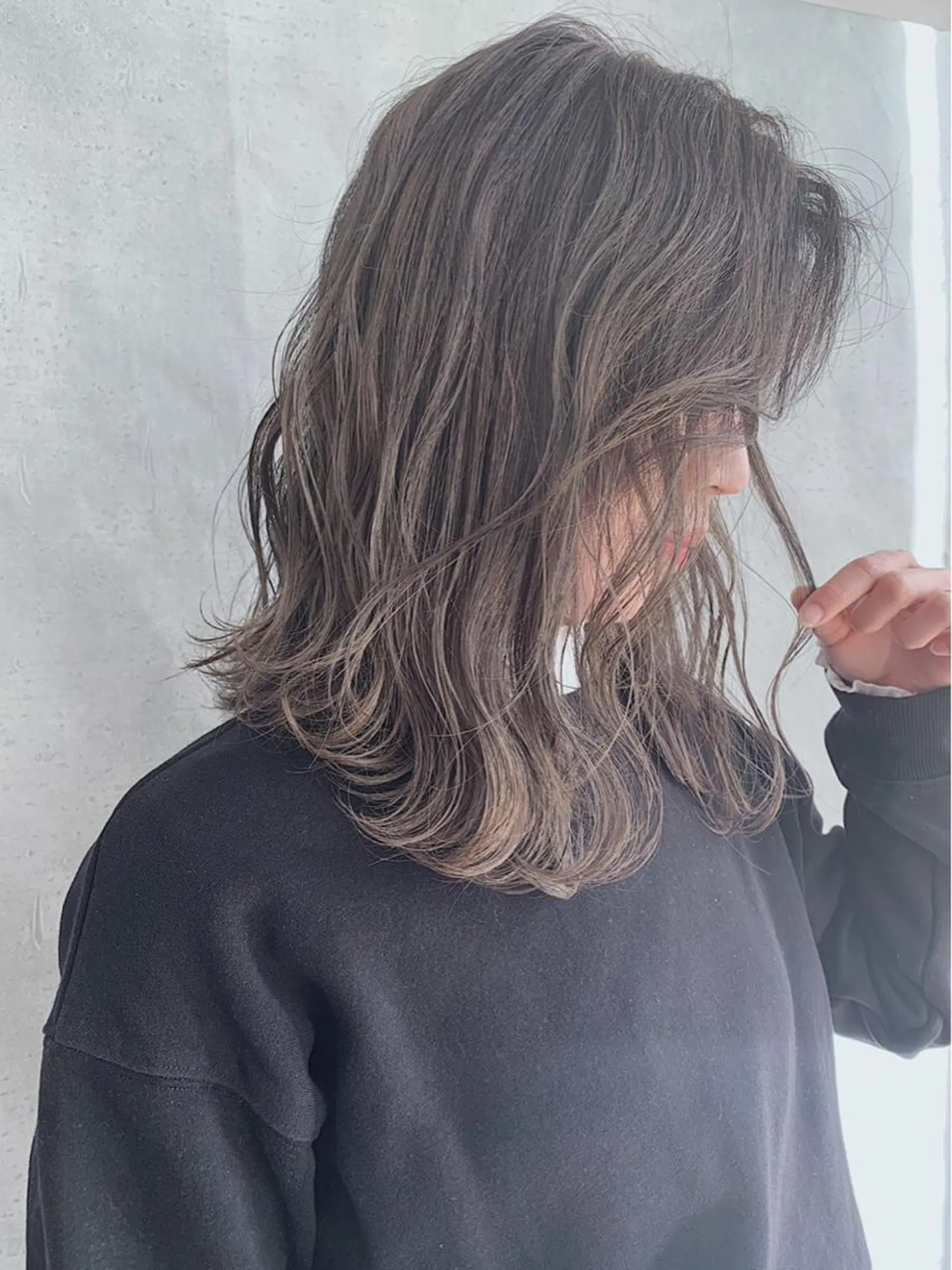 ミディアム カラー 透明感カラー イルミナカラー _WHITE 難波本店のヘアスタイル