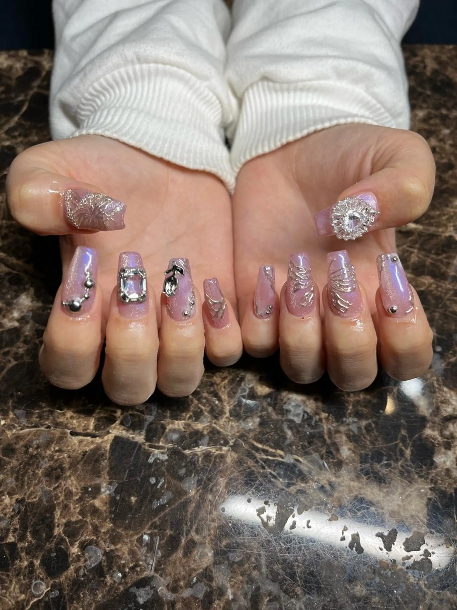 ネイル ハンドネイル IROHA Nail 矢掛萌子のネイルデザイン