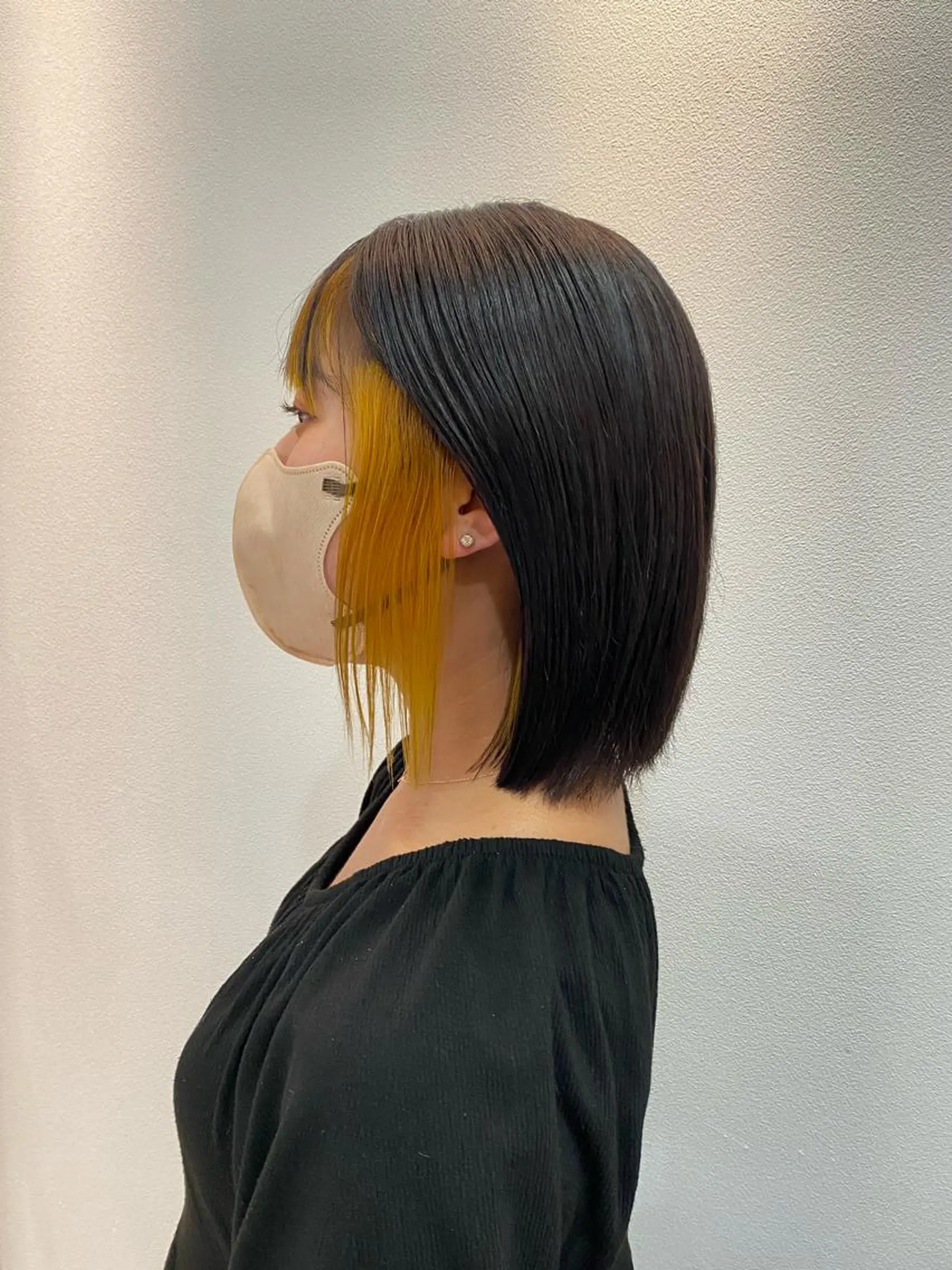 セミロング カラー イヤリングカラー ✨くびれスタイル✨️ 戸嶋穂乃香のヘアスタイル