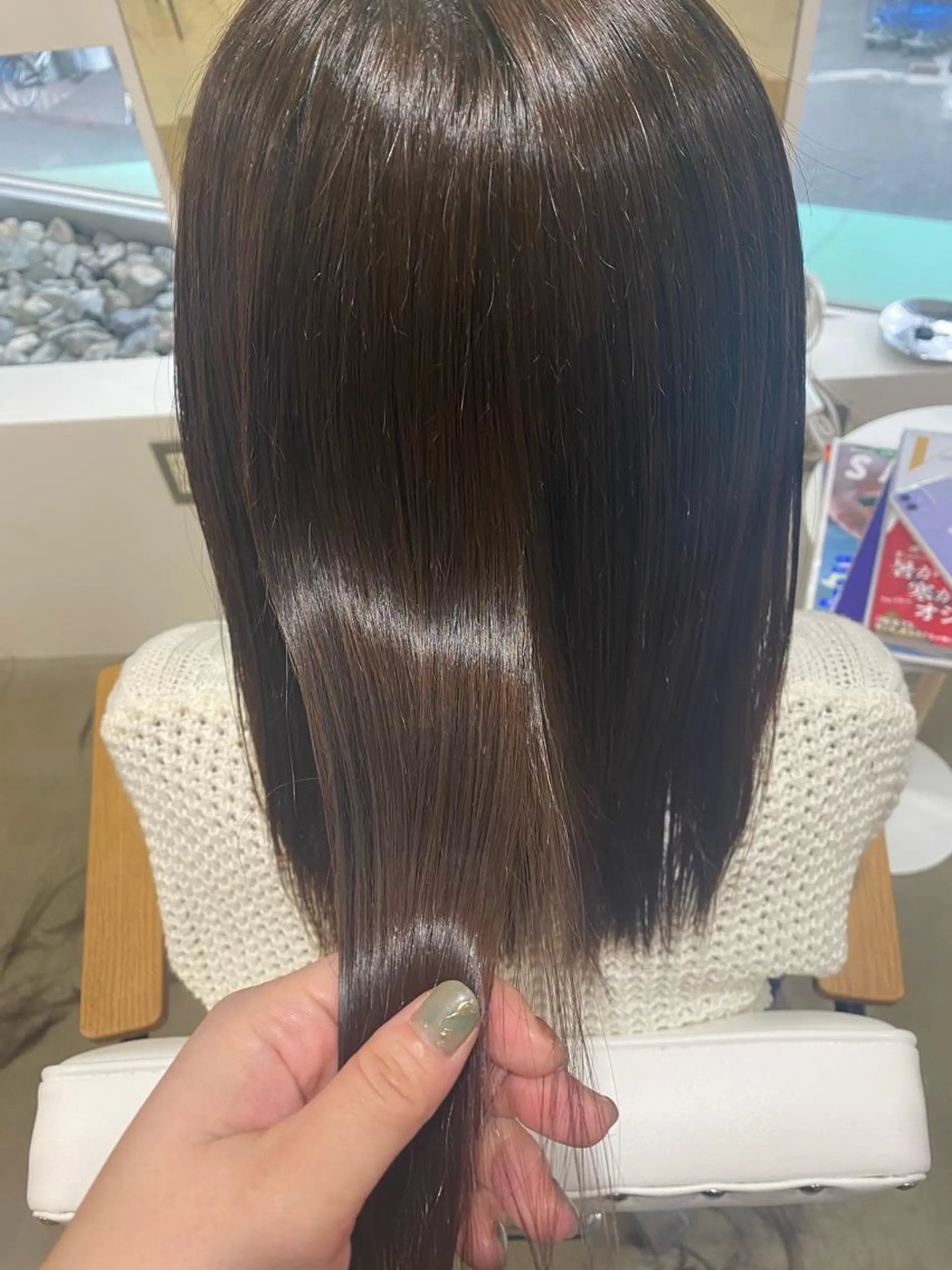 ミディアム 縮毛矯正 I nagiのヘアスタイル