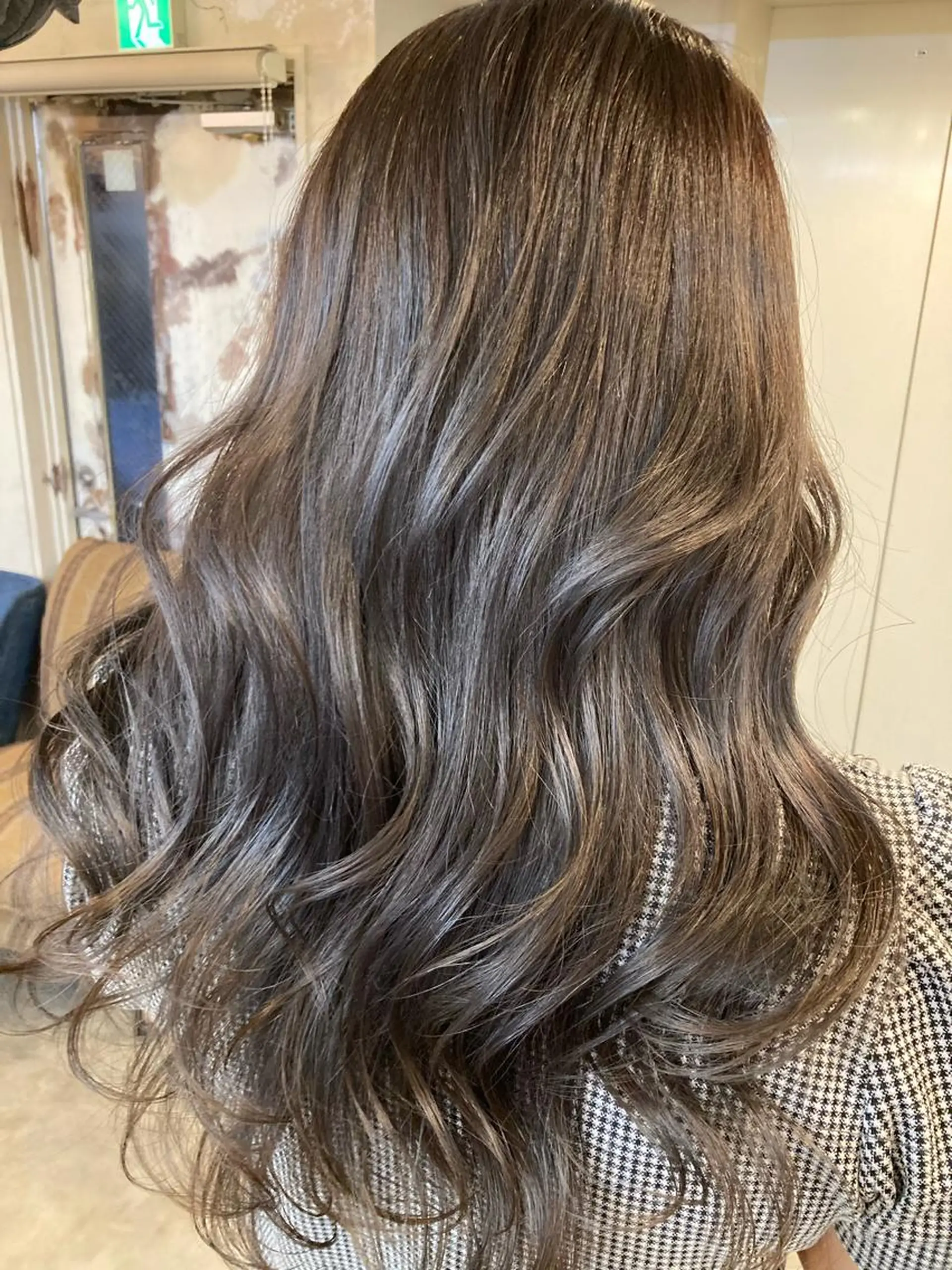 セミロング hair studio nico所属・田中 健太郎のヘアスタイル