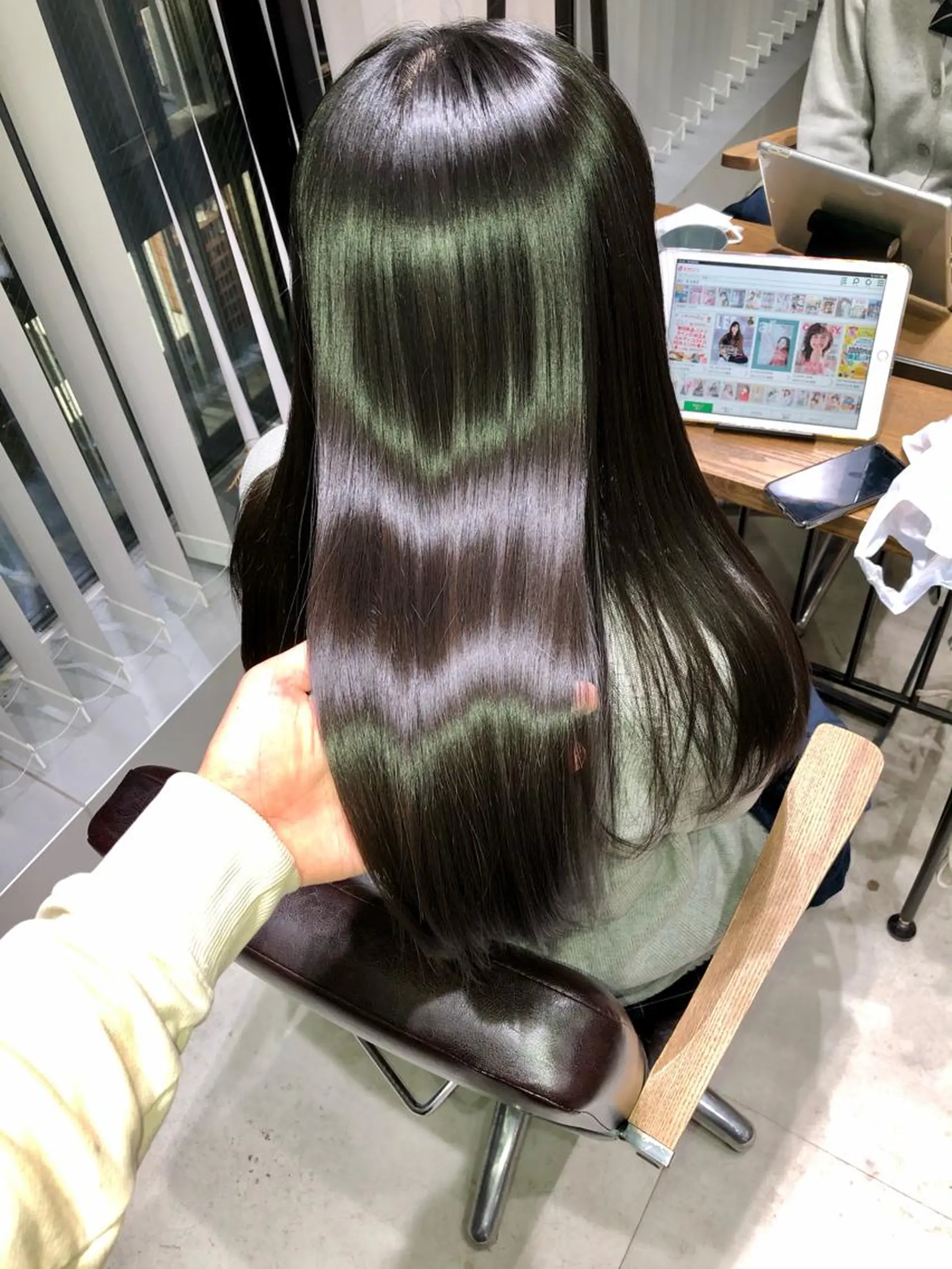 ロング トリートメント 酸熱トリートメント 🌈透明感カラー 韓 国ヘアこうたろうのヘアスタイル